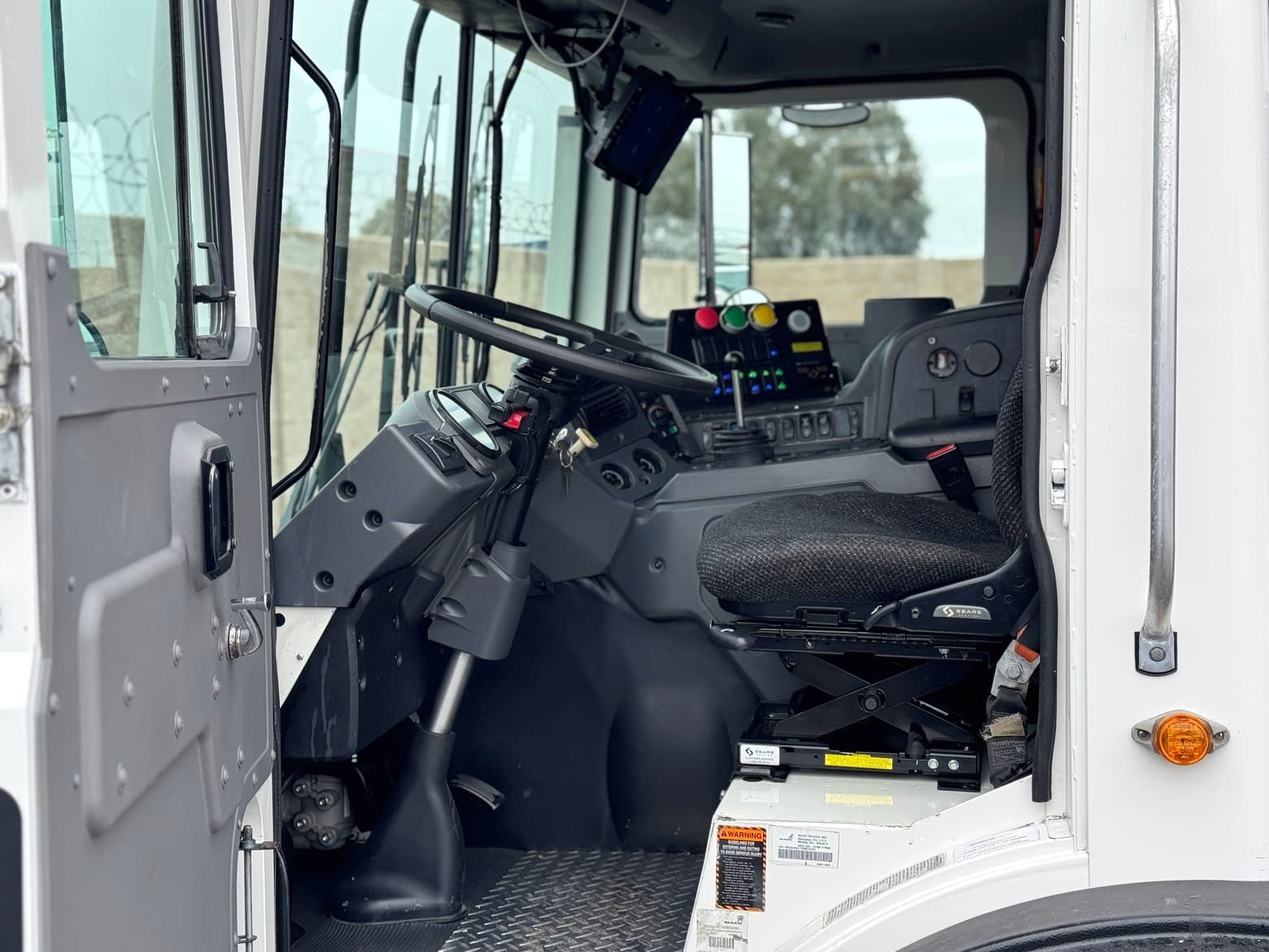 2019 Mack MRU Labrie 40 Yard Front Load Garbage Truck