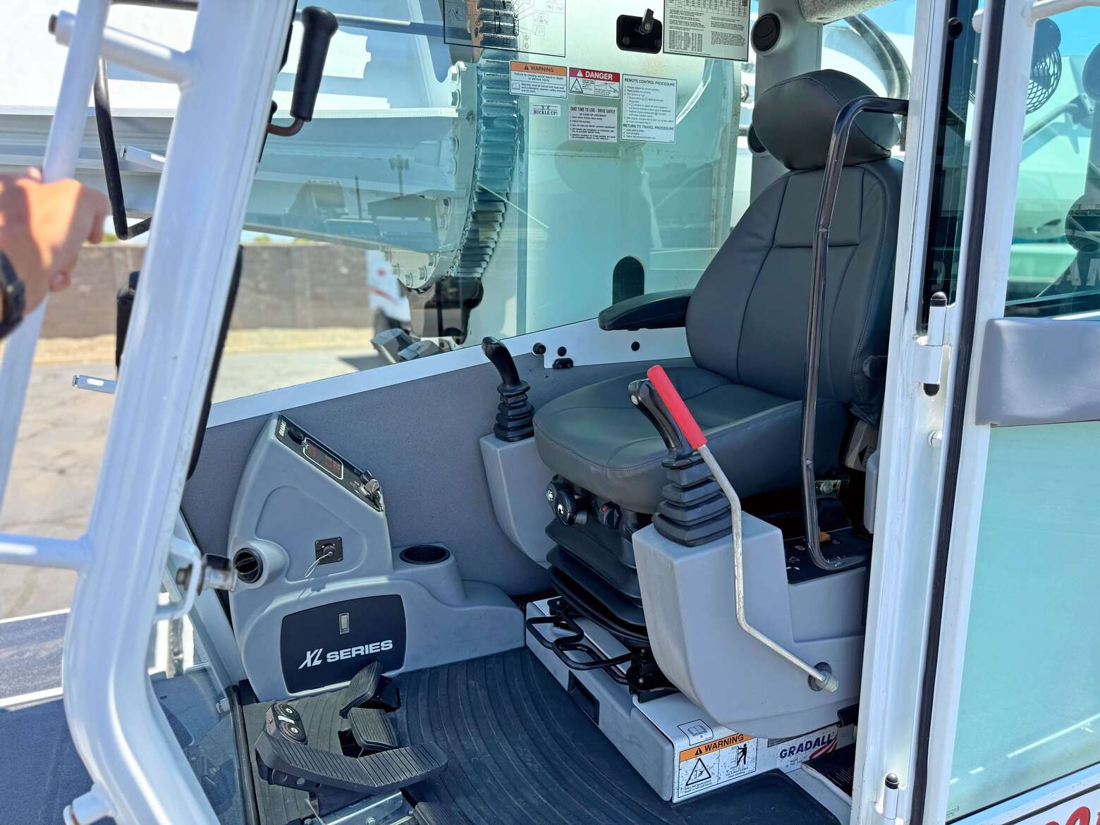 2008 Gradall XL5100 III Highway Speed Hydraulic Wheeled Excavator