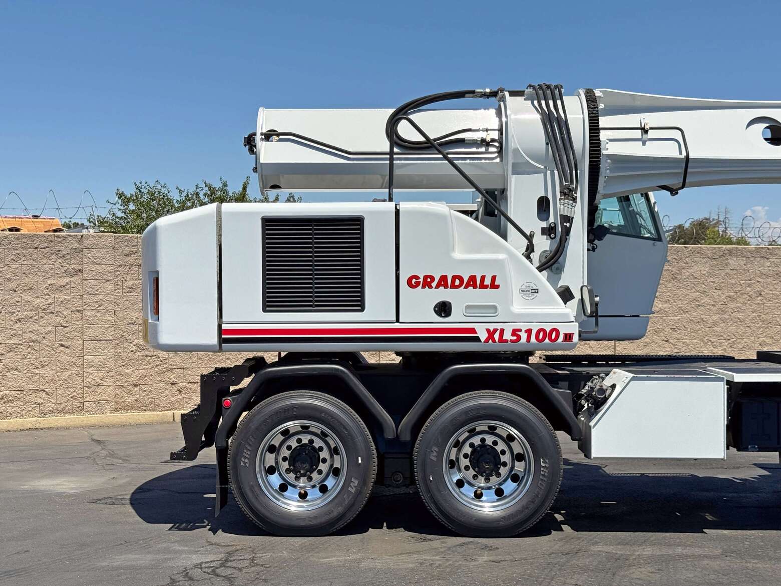 2008 Gradall XL5100 III Highway Speed Hydraulic Wheeled Excavator