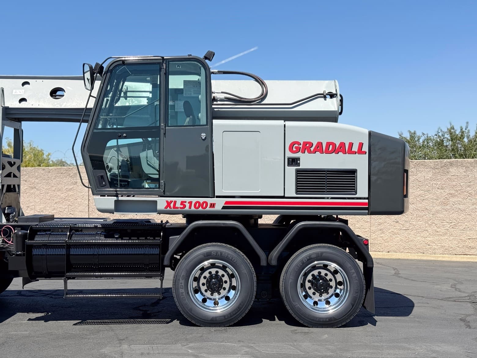 2008 Gradall XL5100 6x6 Highway Speed Hydraulic Wheeled Excavator