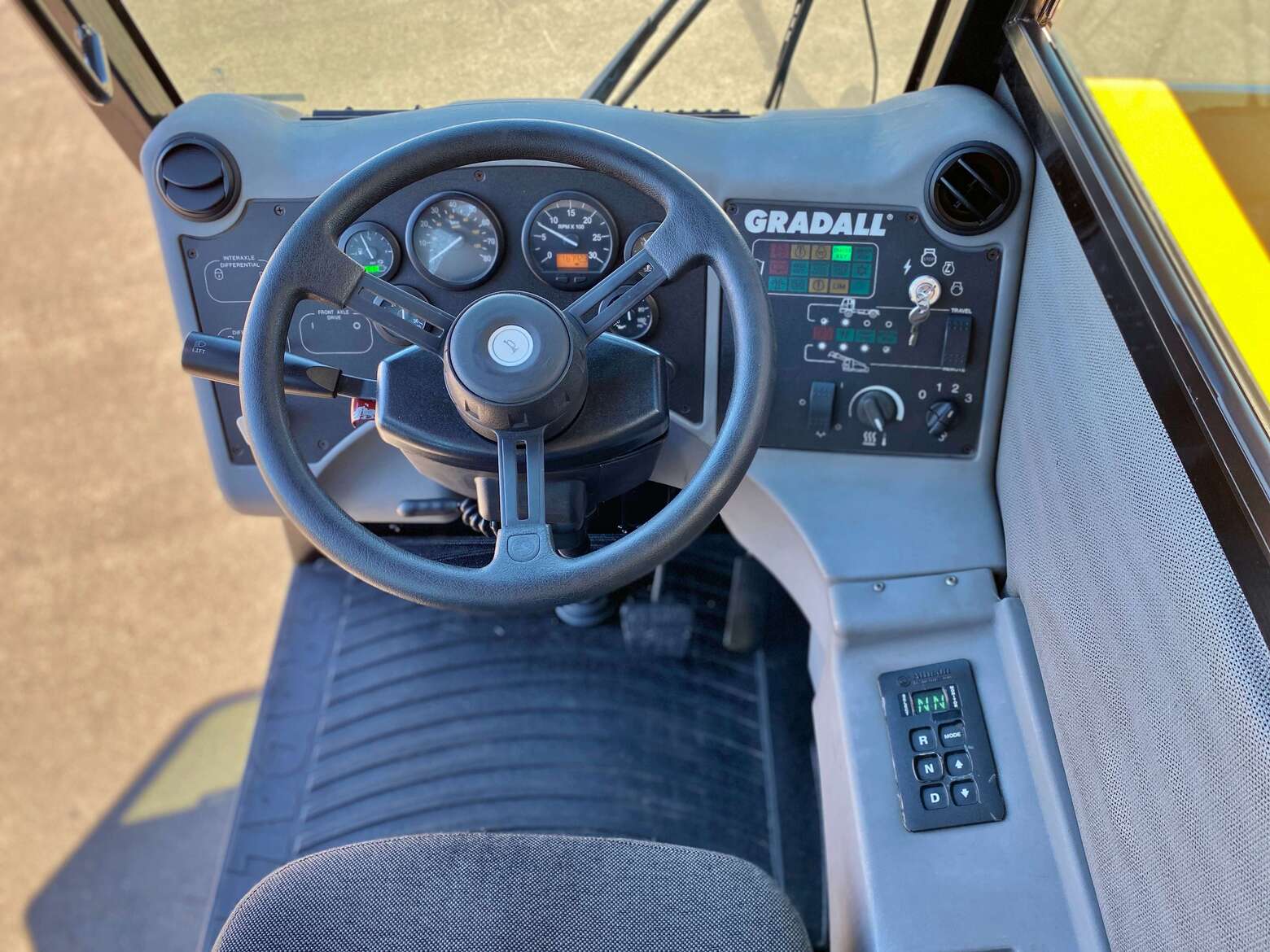 2015 Gradall XL3100 Highway Speed Wheeled Excavator