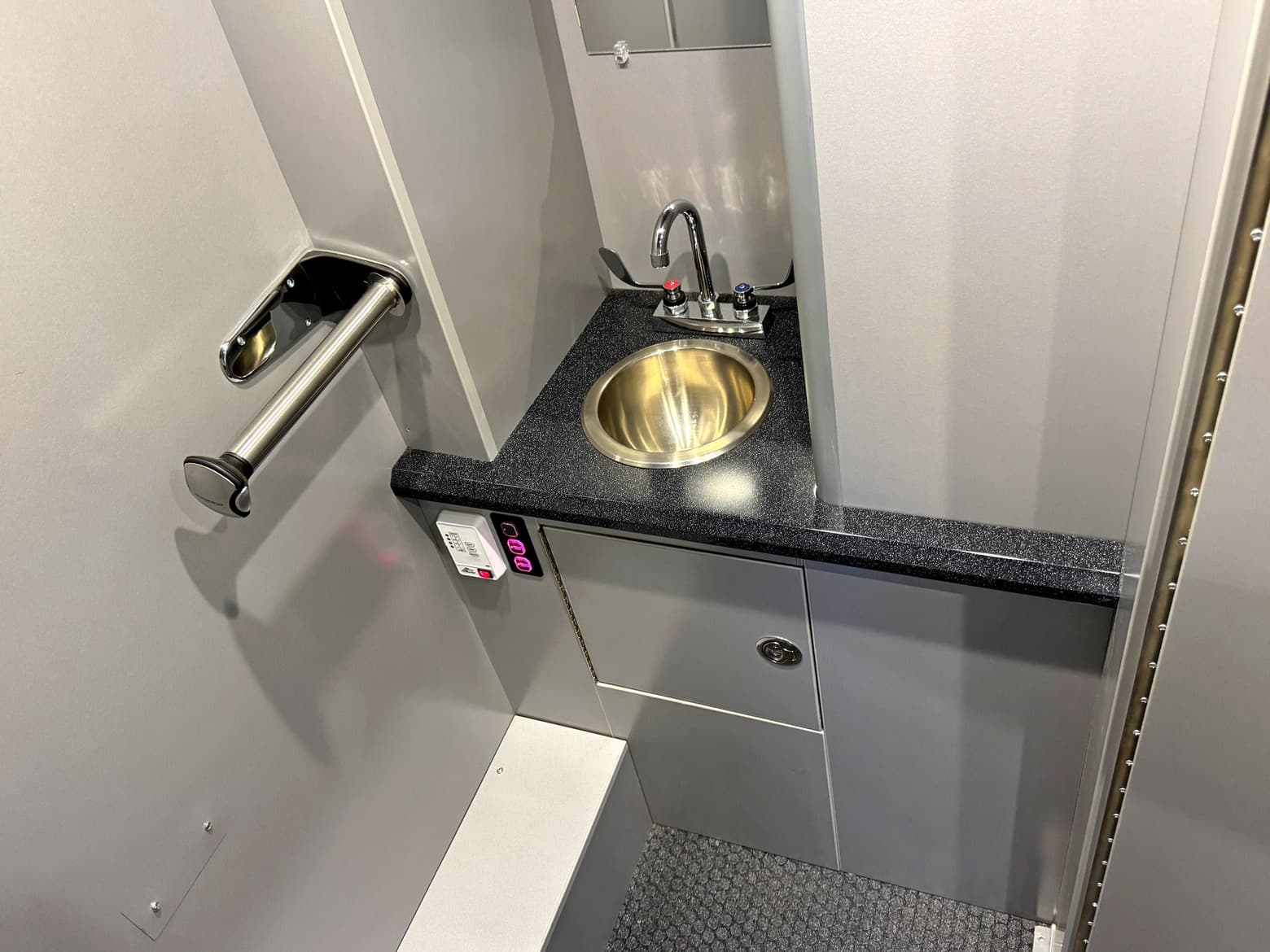 2012 Prevost H3-45 VIP Mobile Command Center