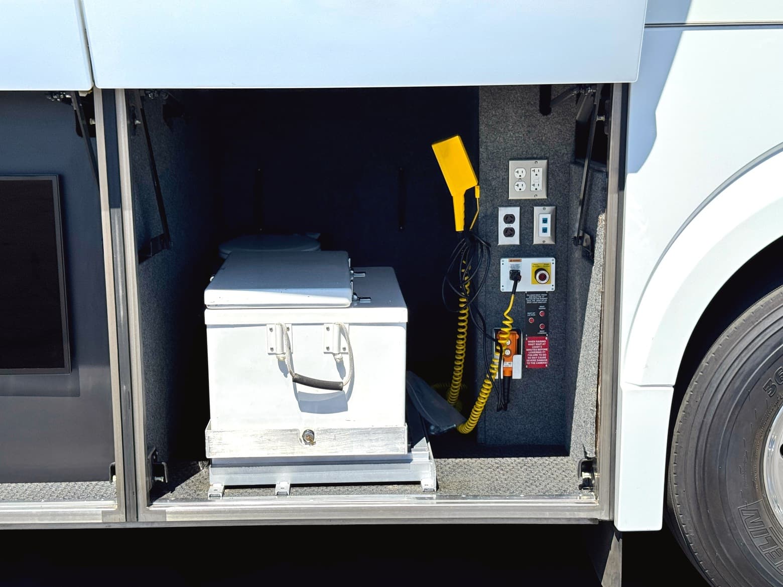 2012 Prevost H3-45 VIP Mobile Command Center