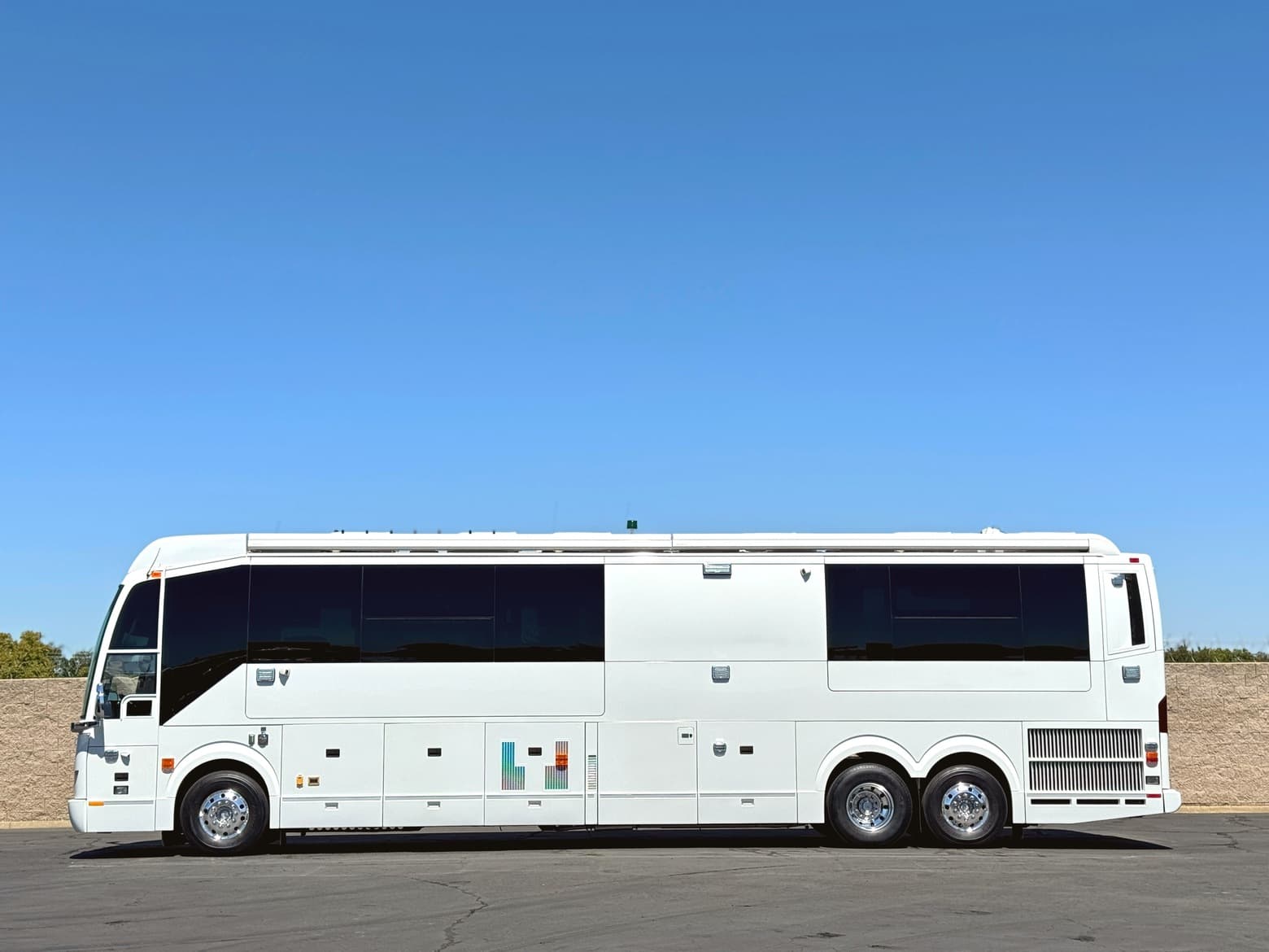 2012 Prevost H3-45 VIP Mobile Command Center