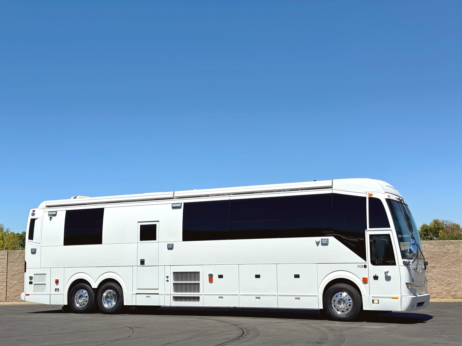 2012 Prevost H3-45 VIP Mobile Command Center