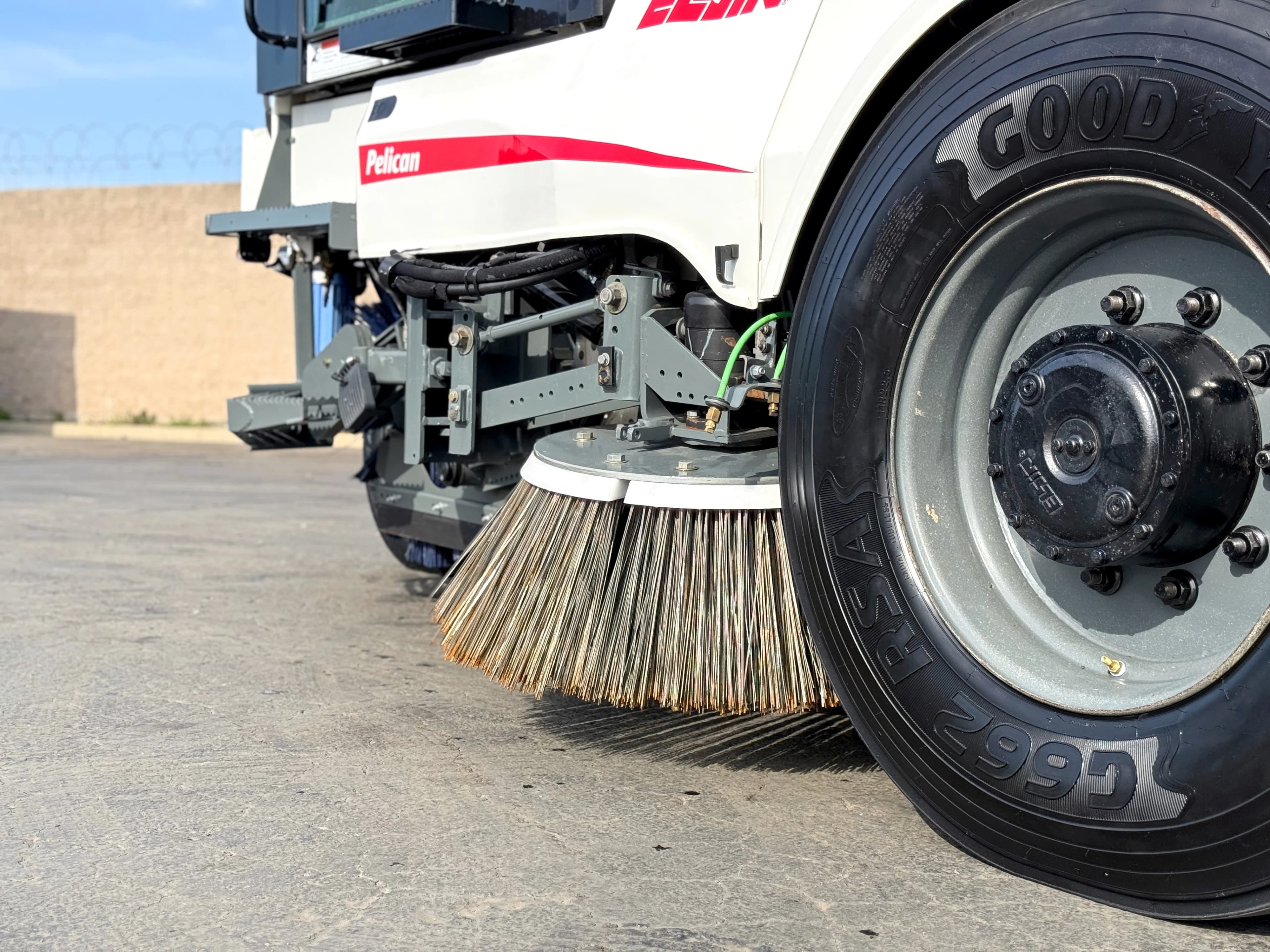 2017 Elgin Pelican NP Broom Sweeper