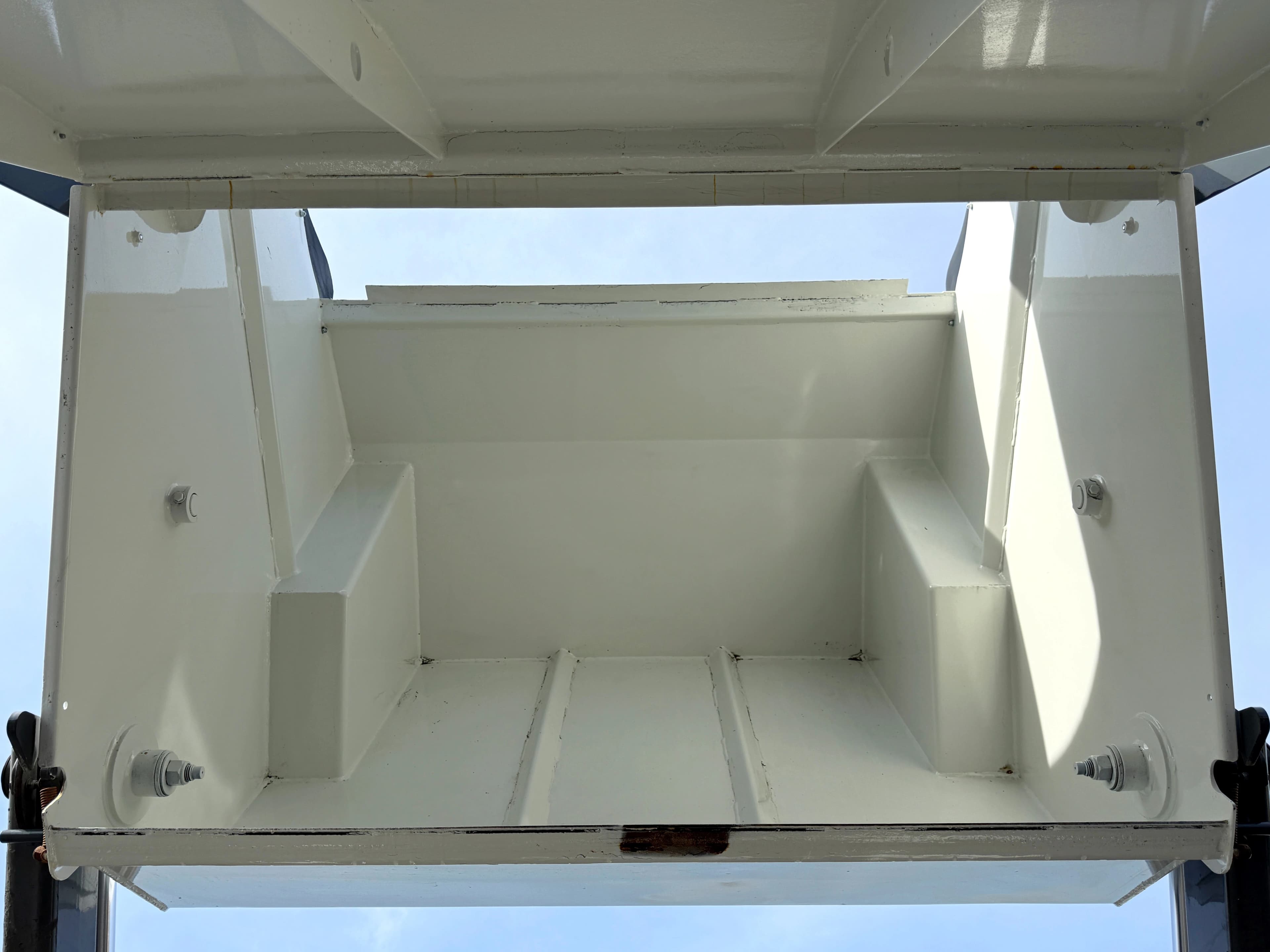 2017 Elgin Pelican NP Broom Sweeper