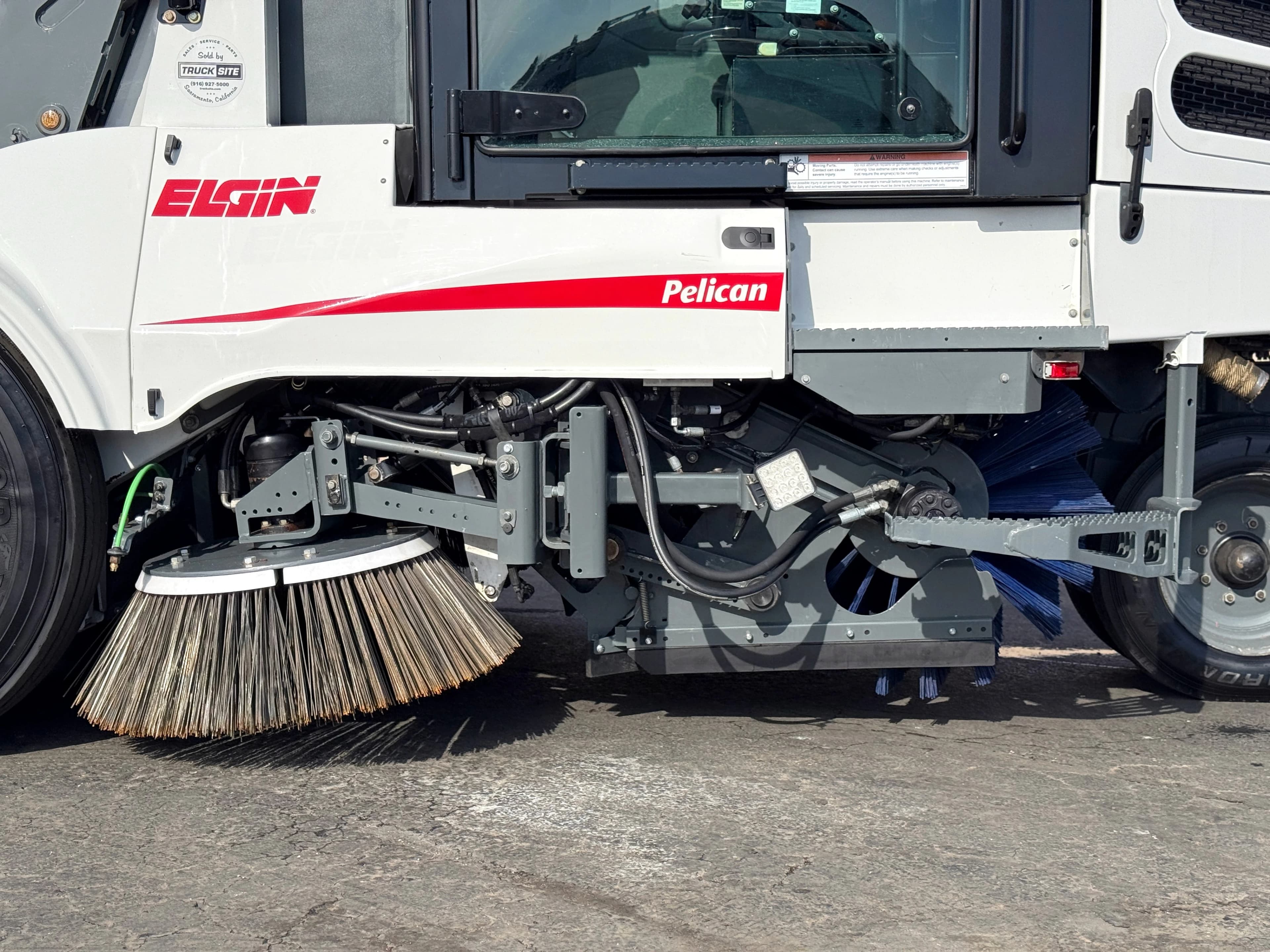 2017 Elgin Pelican NP Broom Sweeper