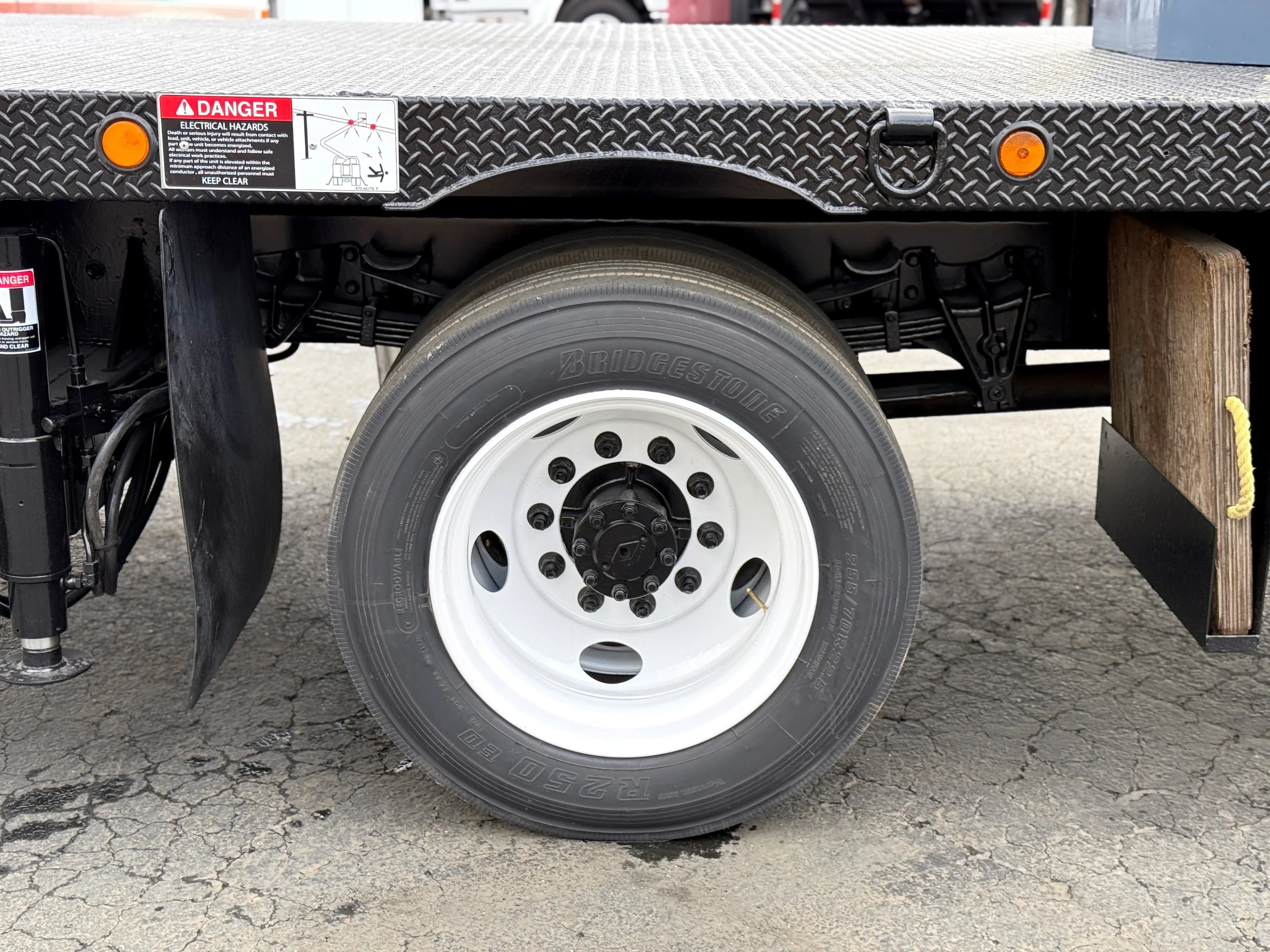 1999 International Effer 170/5S Knuckle Boom Crane Truck