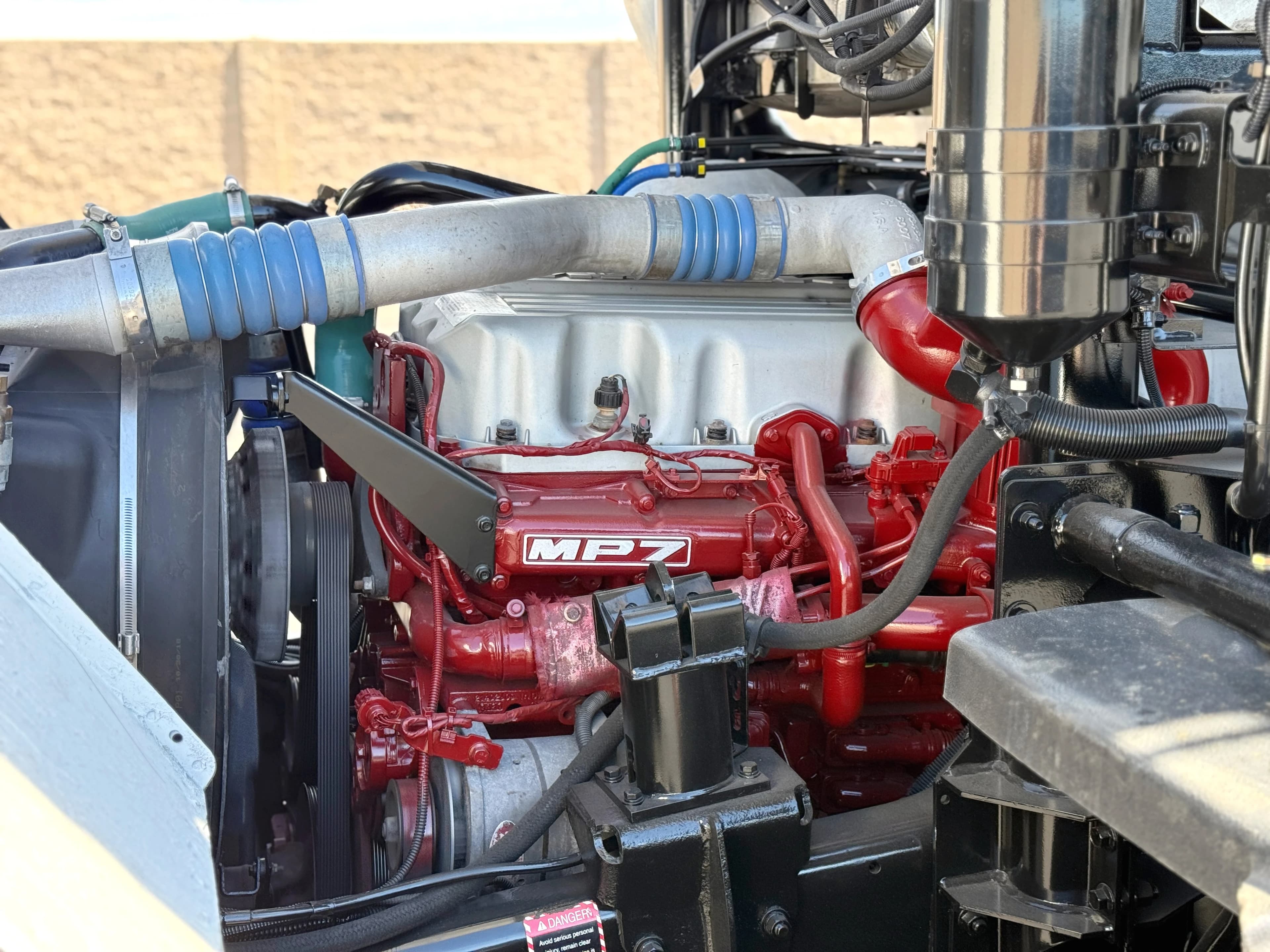 2016 Mack LEU613 New Way Mammoth 40 YD Front Loader