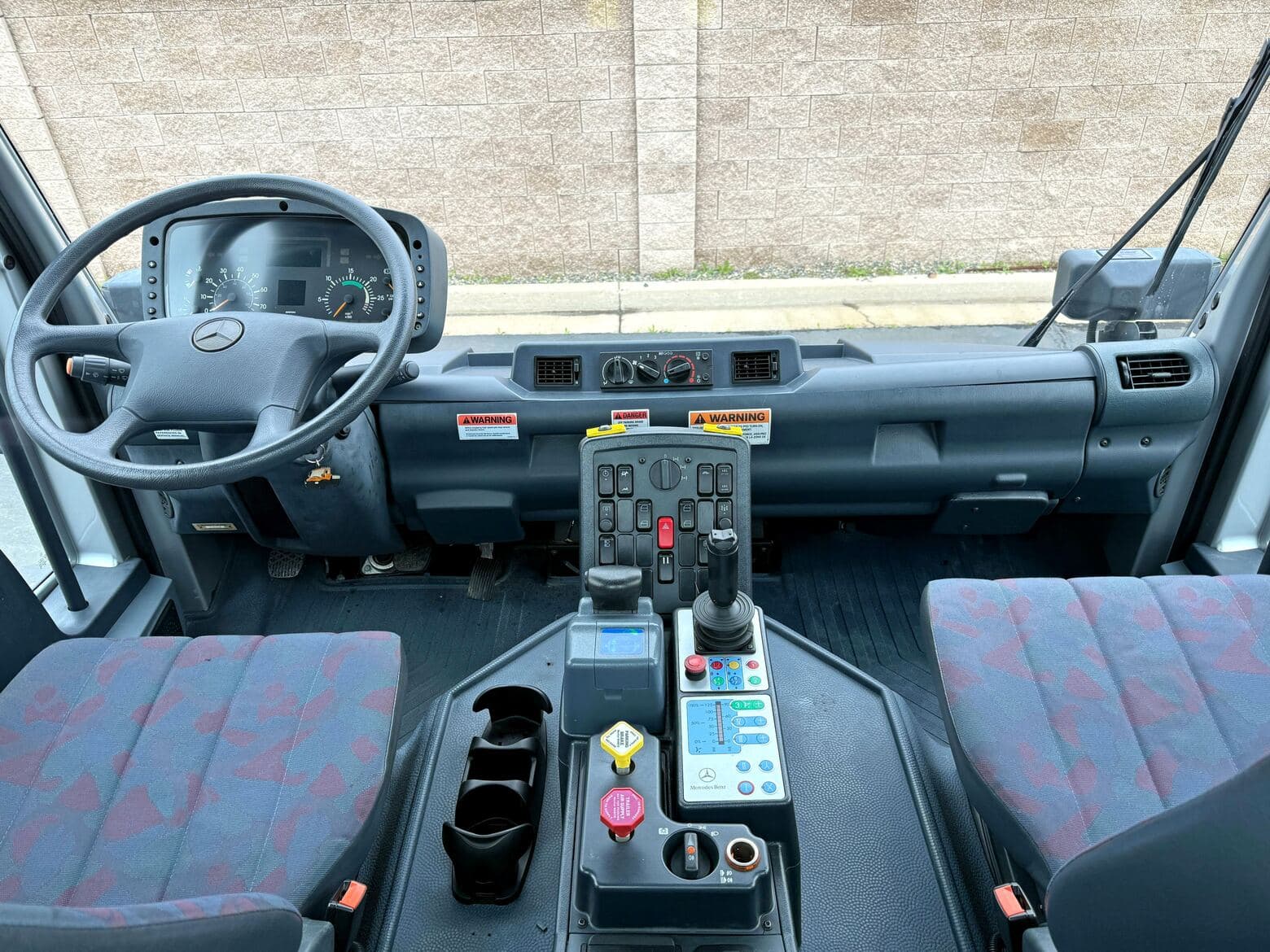2002 Mercedes-Benz Unimog U500