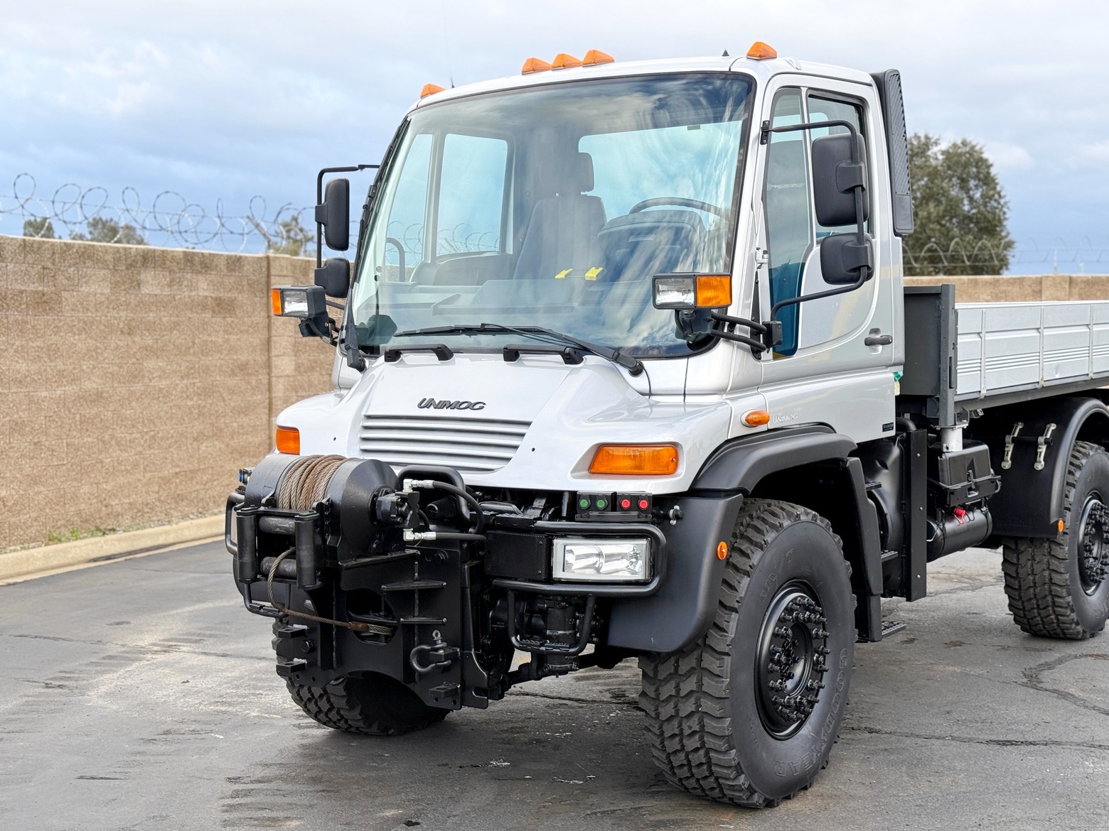 2002 Mercedes-Benz Unimog U500