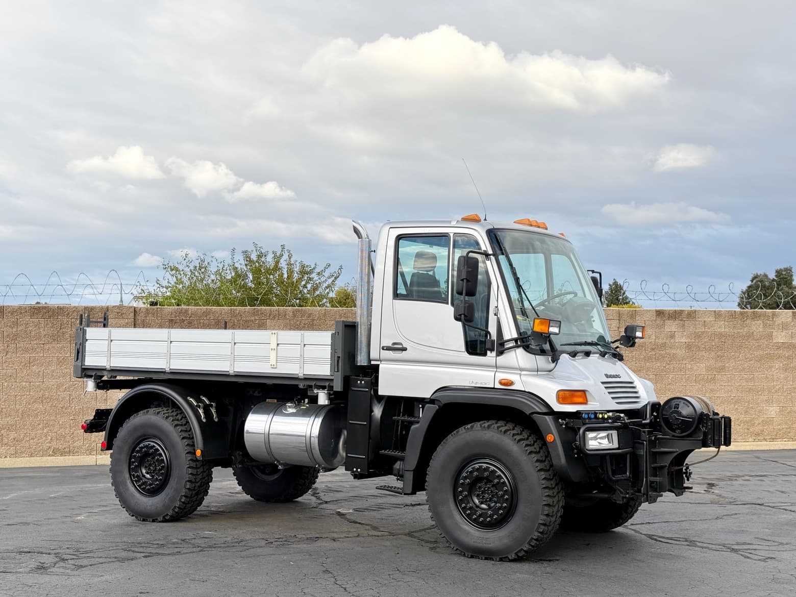 2002 Mercedes-Benz Unimog U500