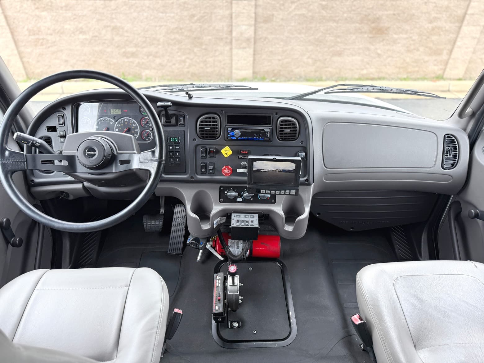 2012 Freightliner 3-4 Yard Crew Cab Dump Truck