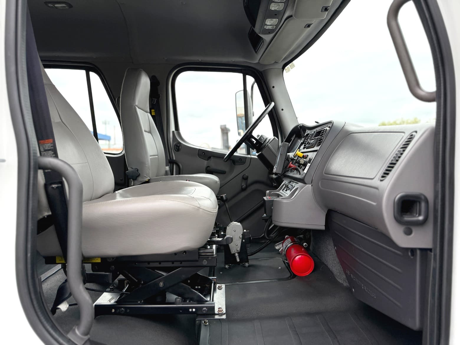 2012 Freightliner 3-4 Yard Crew Cab Dump Truck