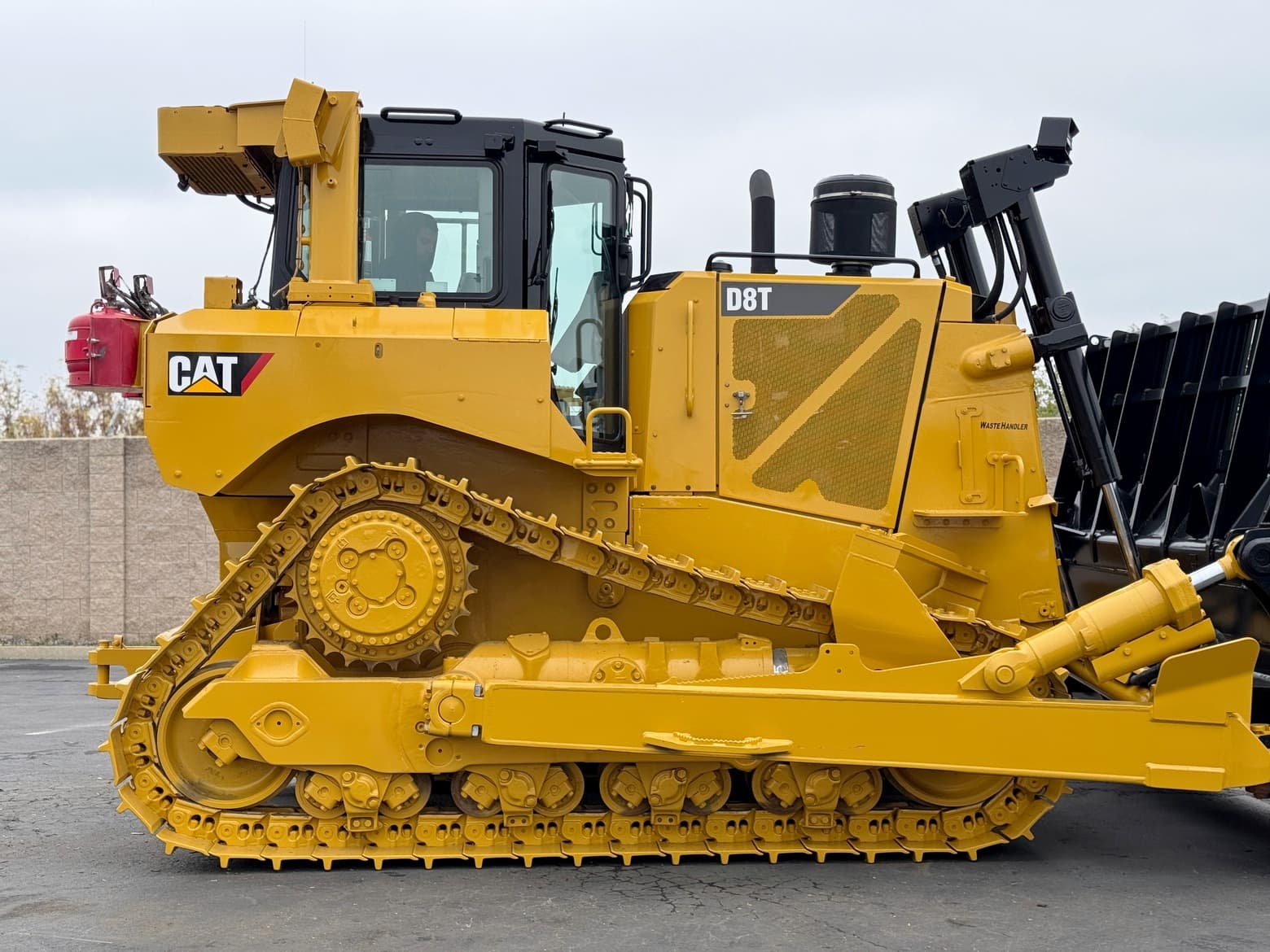 2016 Caterpillar D8T WH Waste Handler Tracked Bulldozer