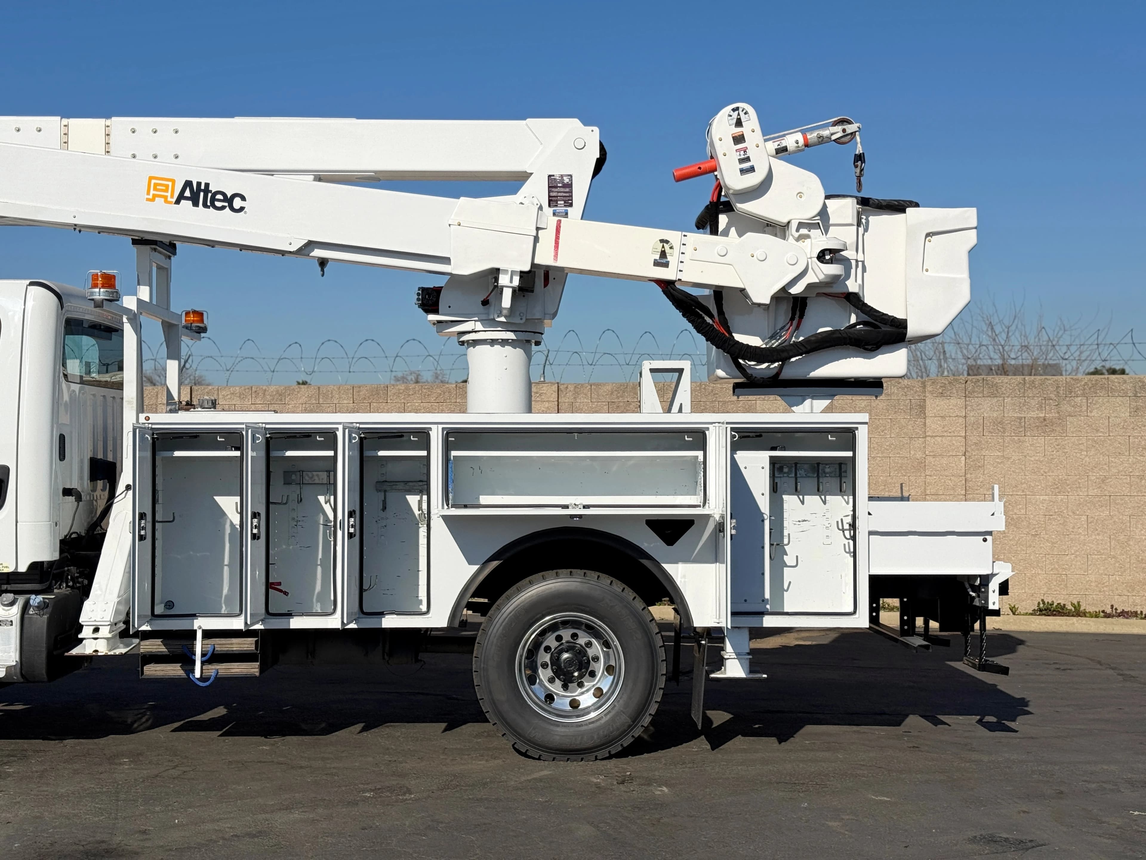 2017 Freightliner 4x4 Altec TA60 Articulating Bucket Truck