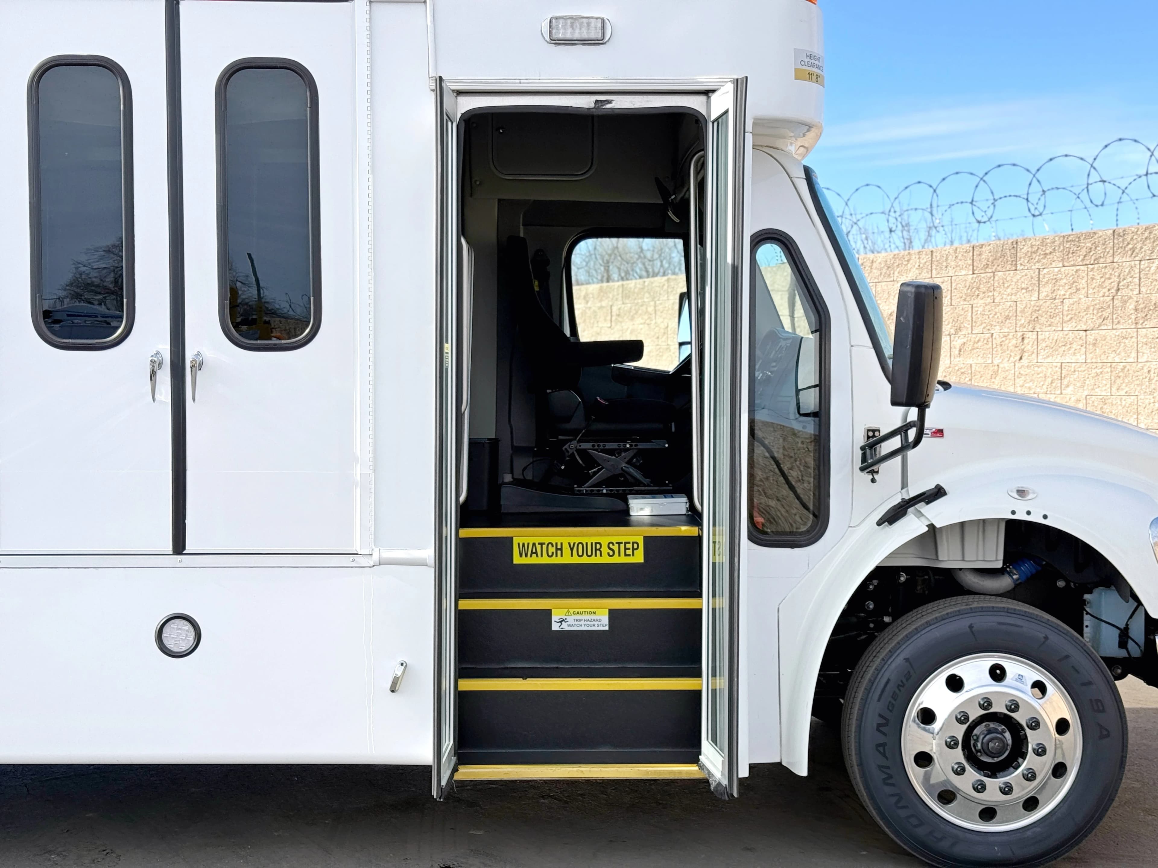 2023 Freightliner Glaval Legacy 35 Shuttle Bus