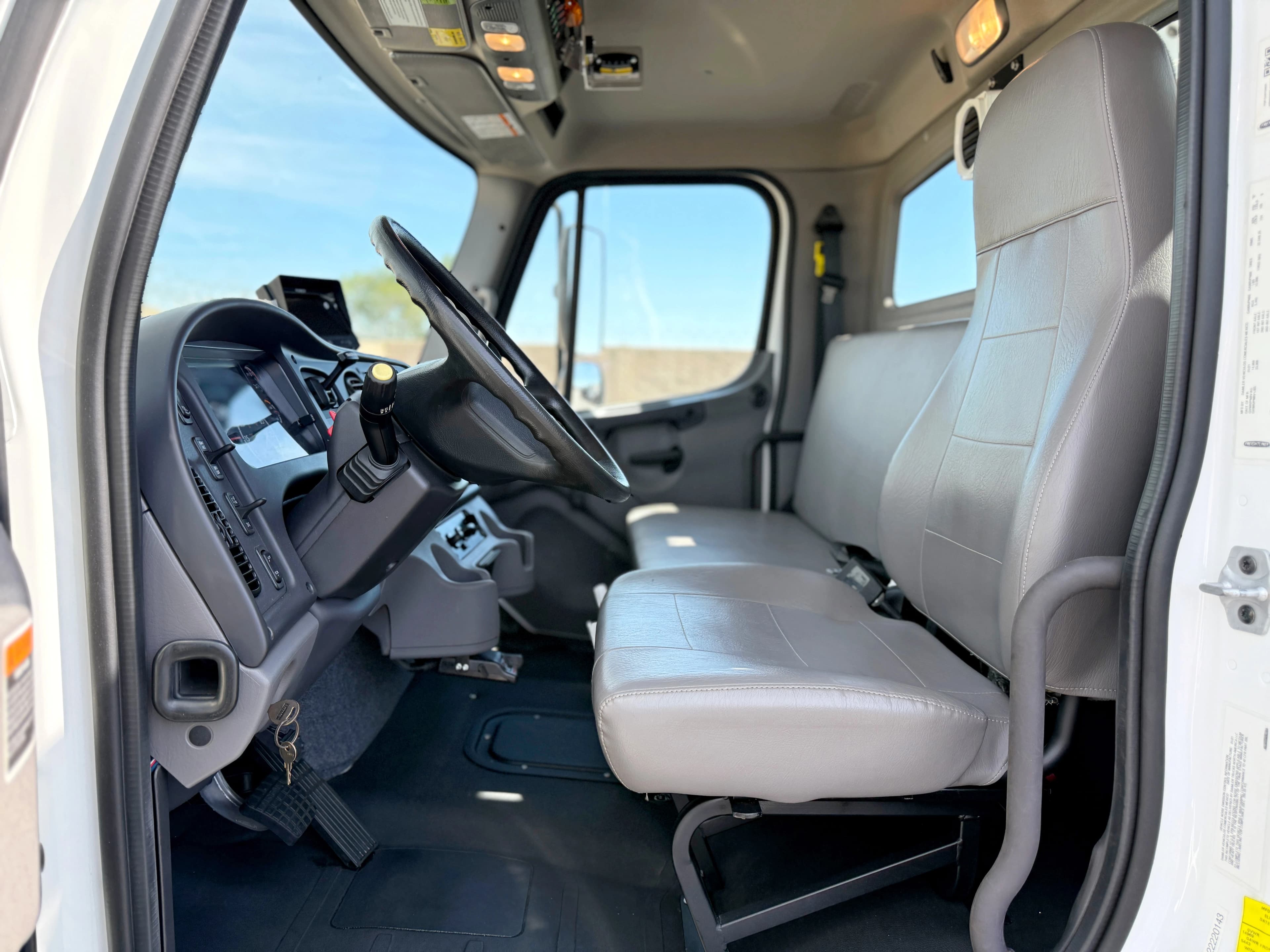 2022 Freightliner M2 106 Altec T40P Aerial Cable Placer