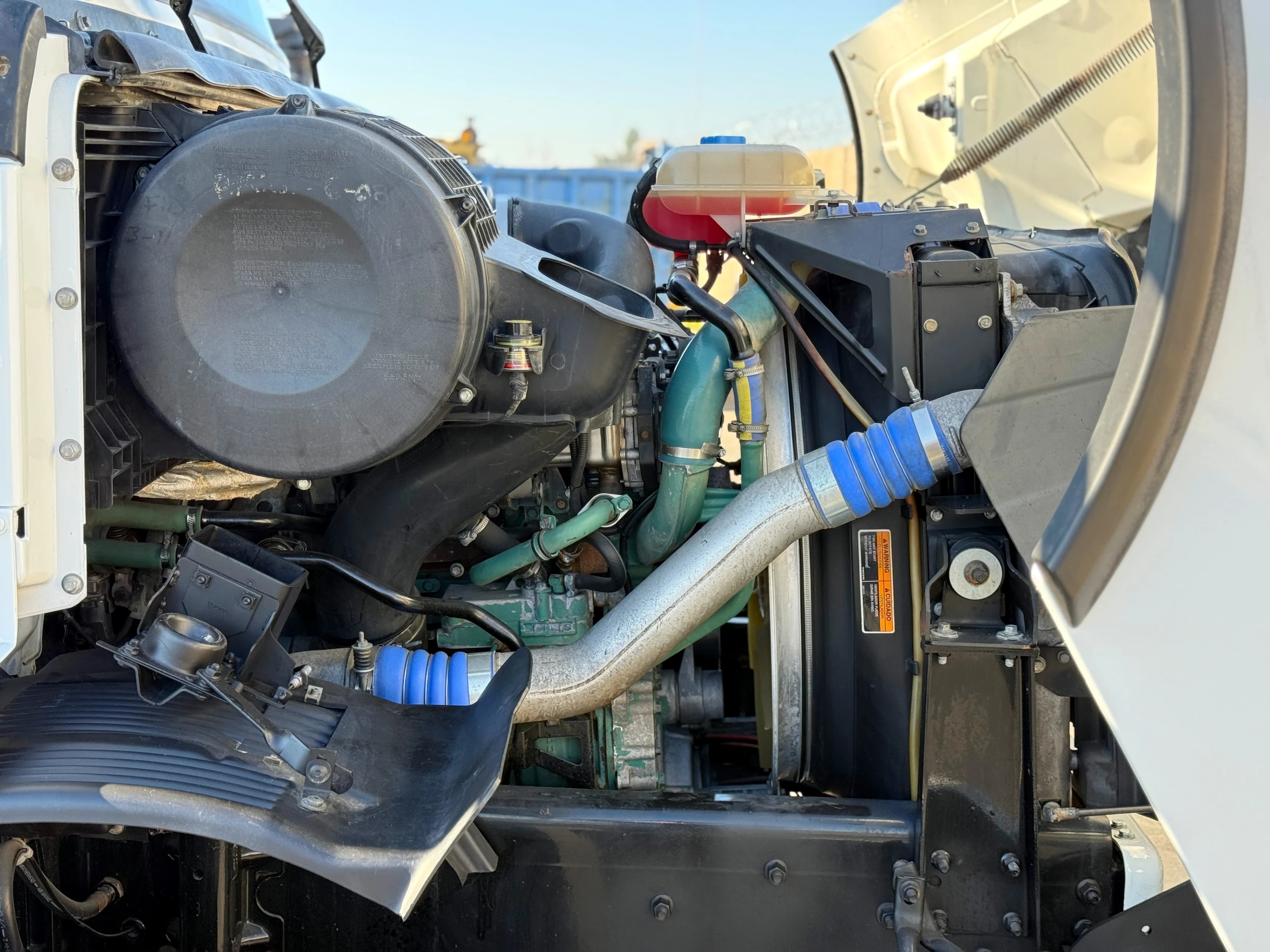 2005 Volvo VHD Swaploader SL-405 Hooklift Hoist Truck