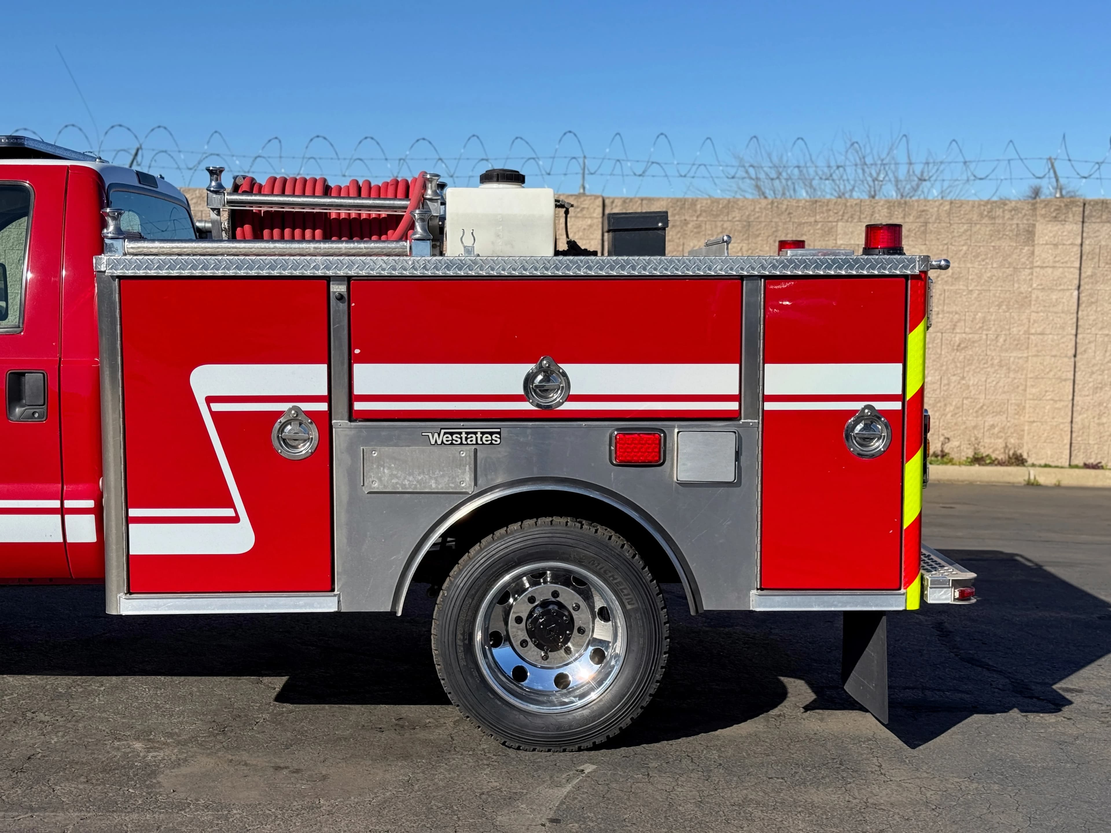 1999 Ford F550 4x4 Westates Brush Fire Truck