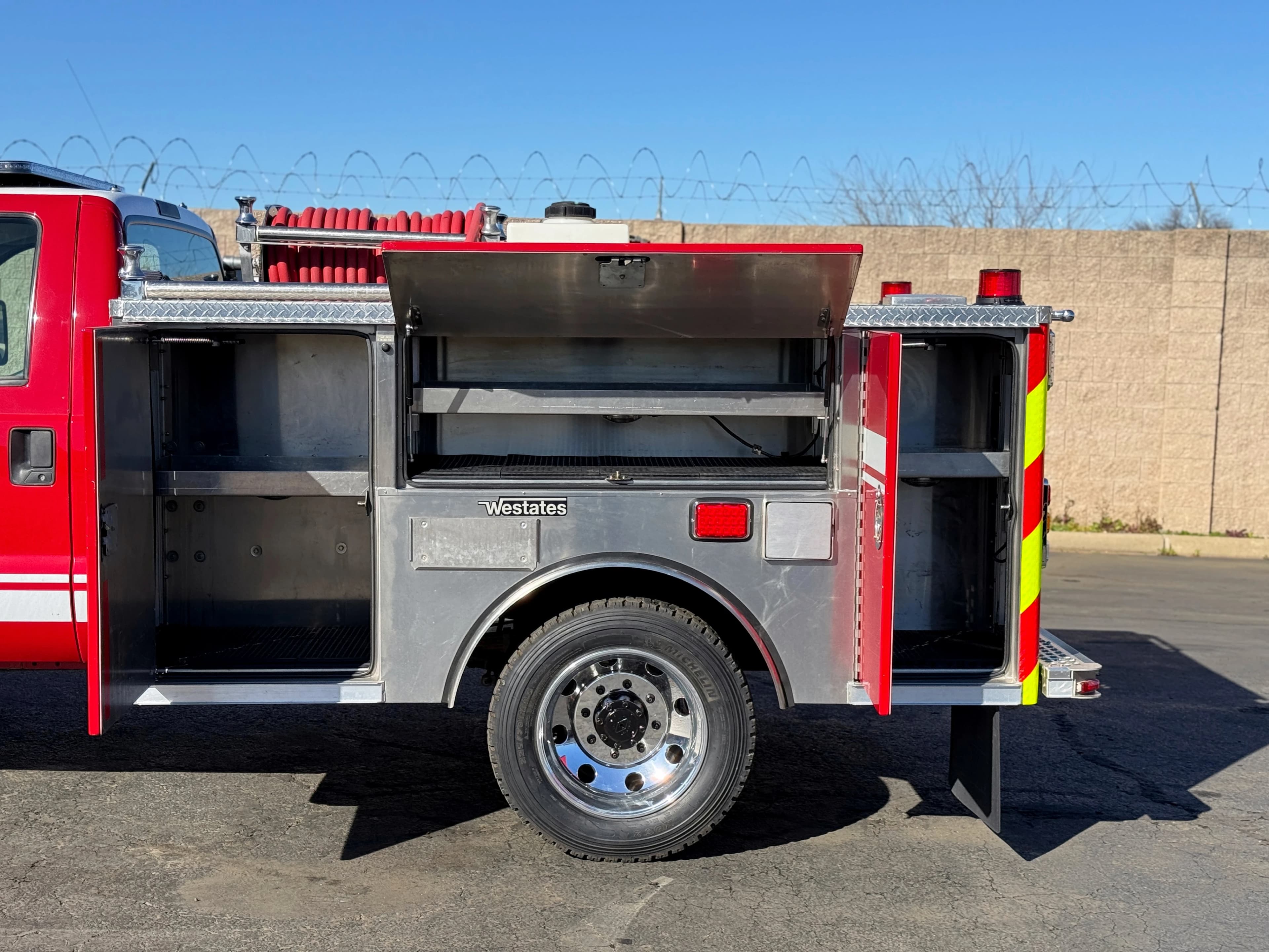 1999 Ford F550 4x4 Westates Brush Fire Truck