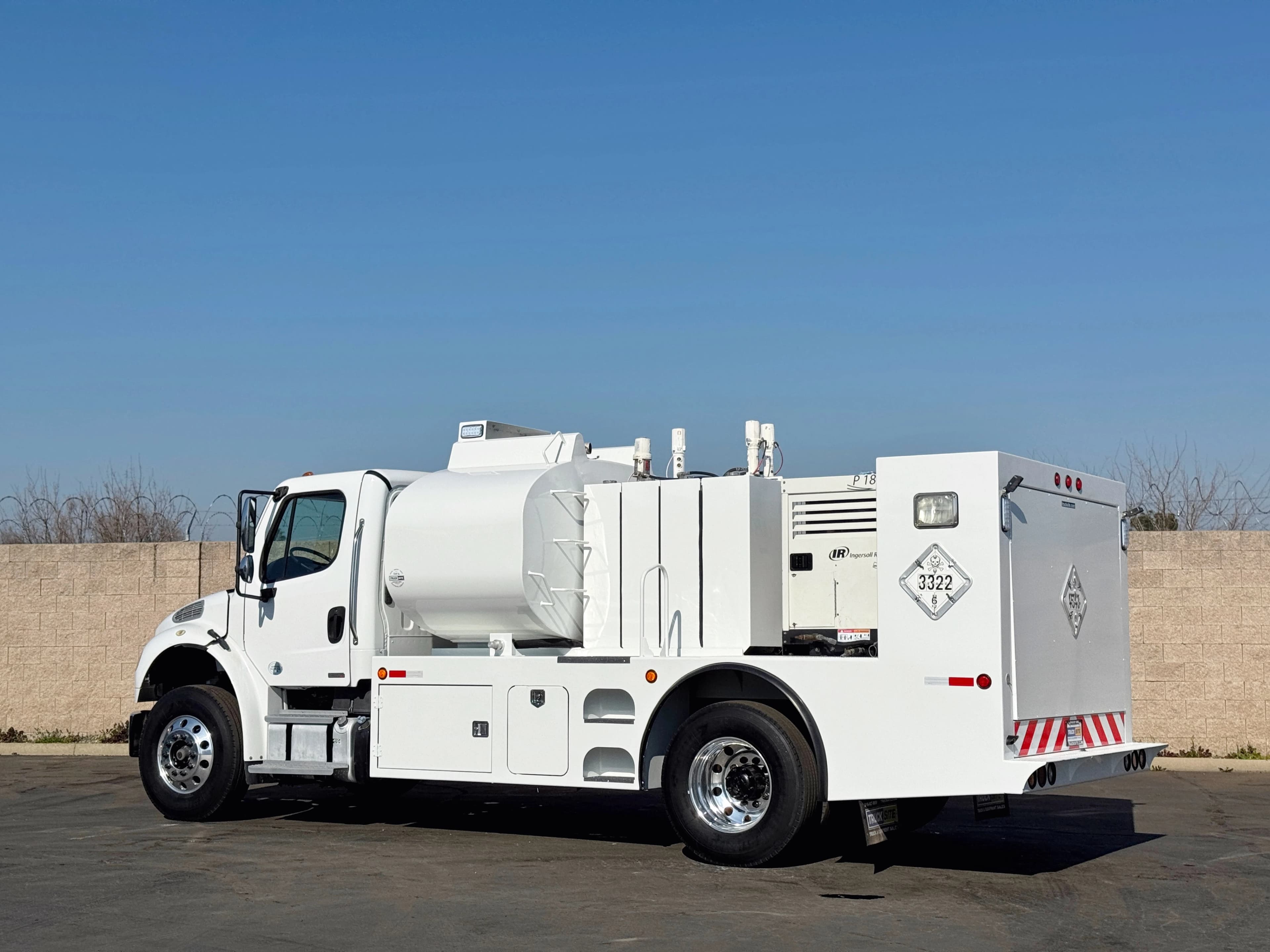 2012 Freightliner M2 Valew Fuel / Lube Truck
