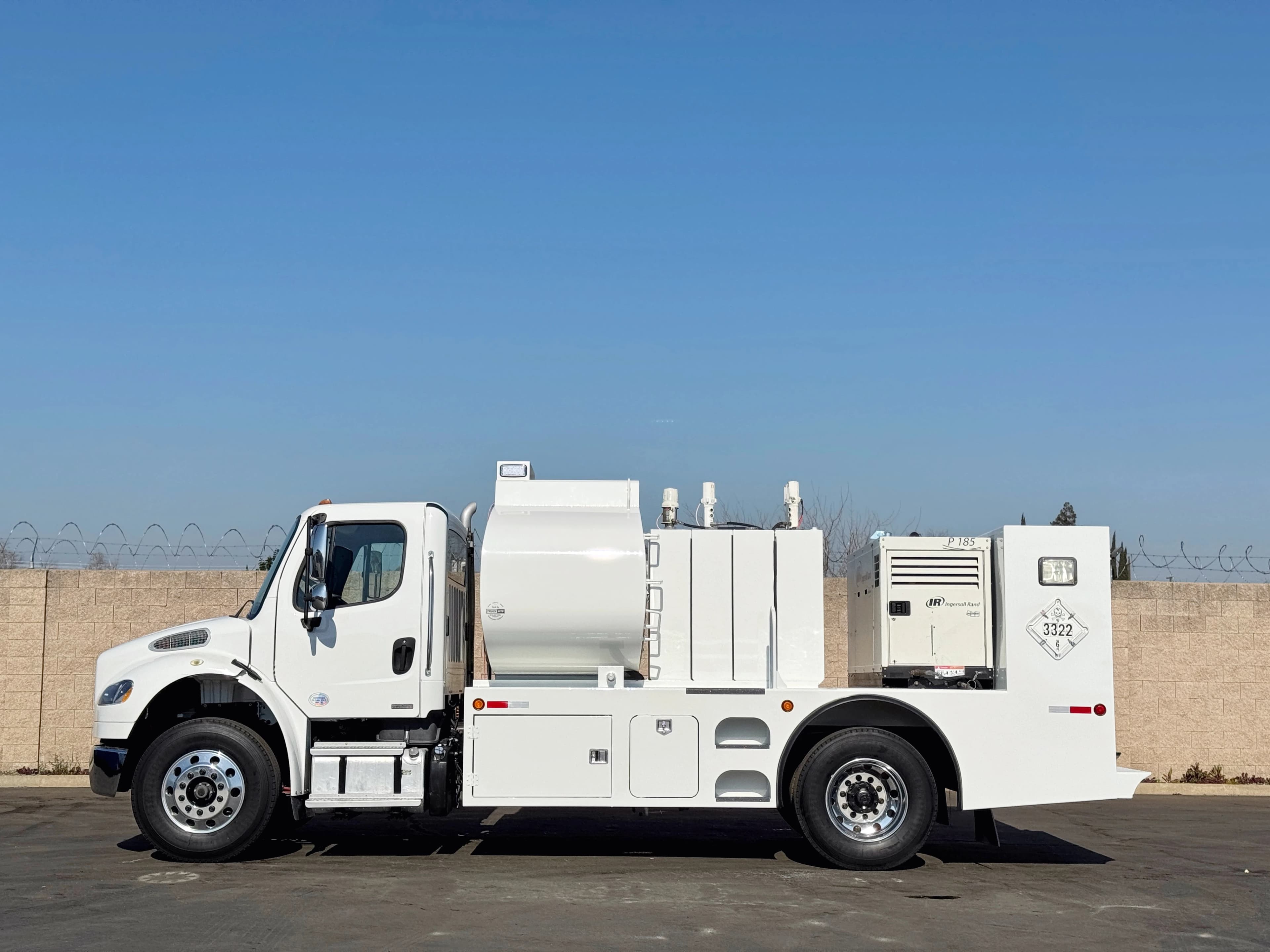 2012 Freightliner M2 Valew Fuel / Lube Truck