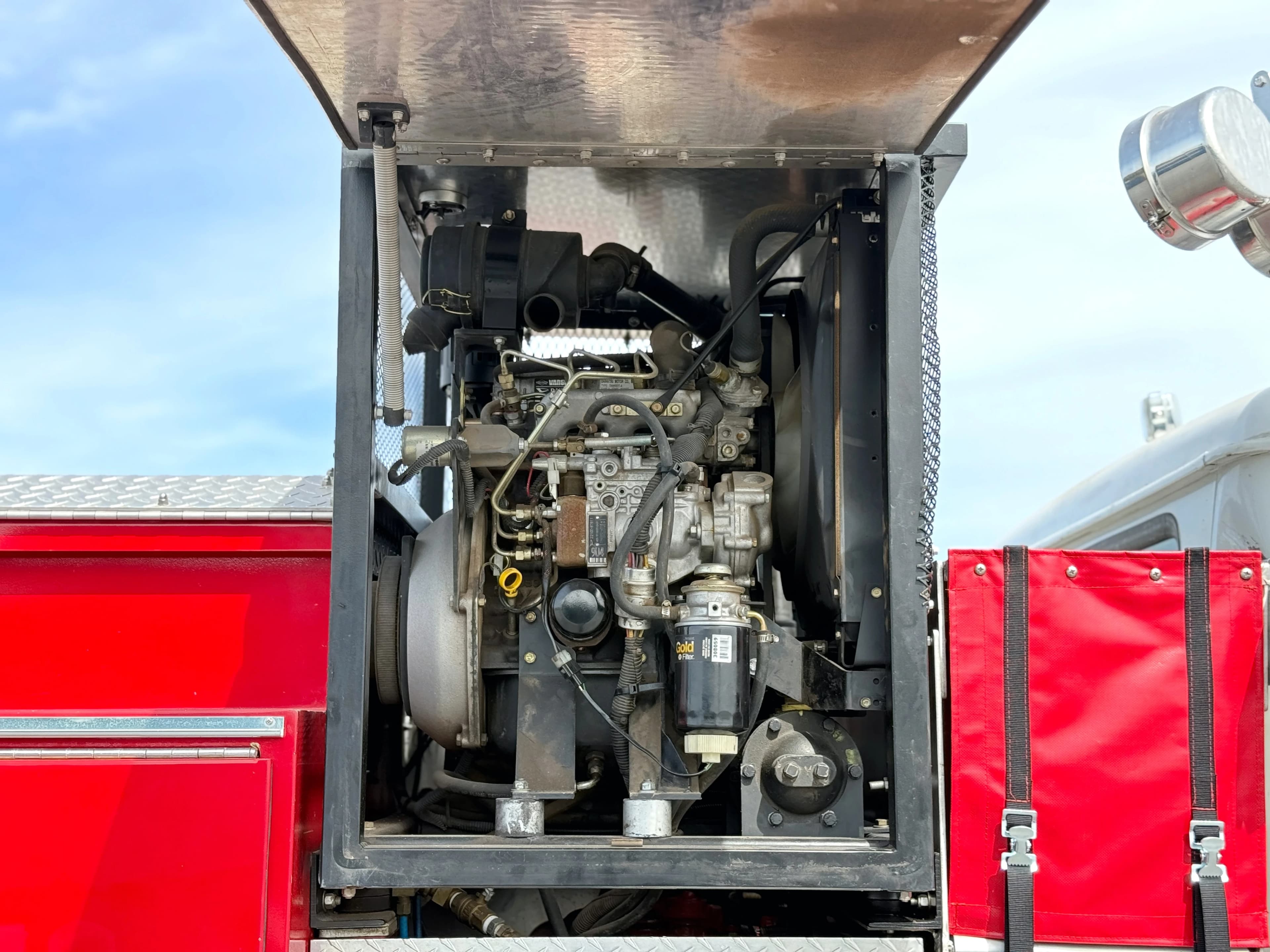 2001 International 4800 4x4 Type 3 Fire Pumper