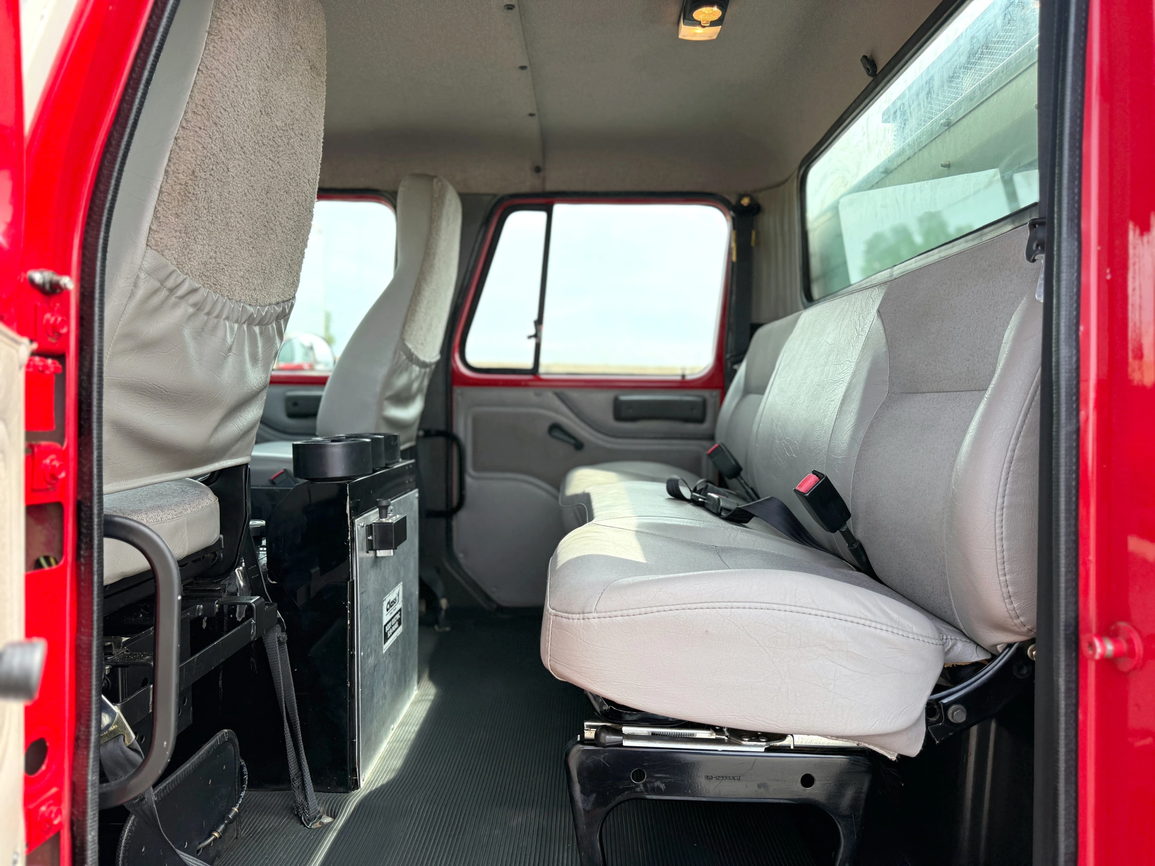 2001 International 4800 4x4 Type 3 Fire Pumper