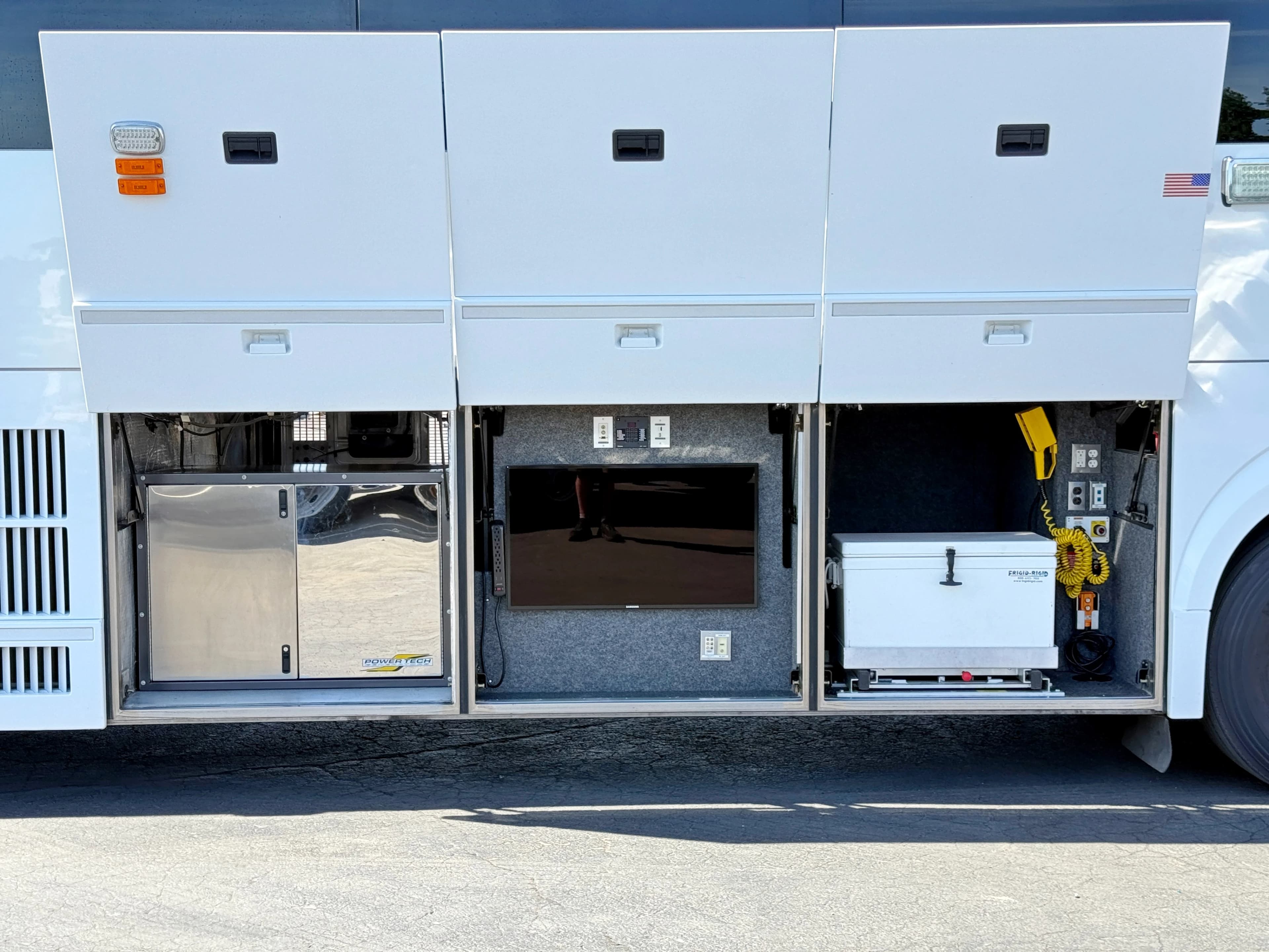 2011 Prevost H3-45 VIP Mobile Communications Unit