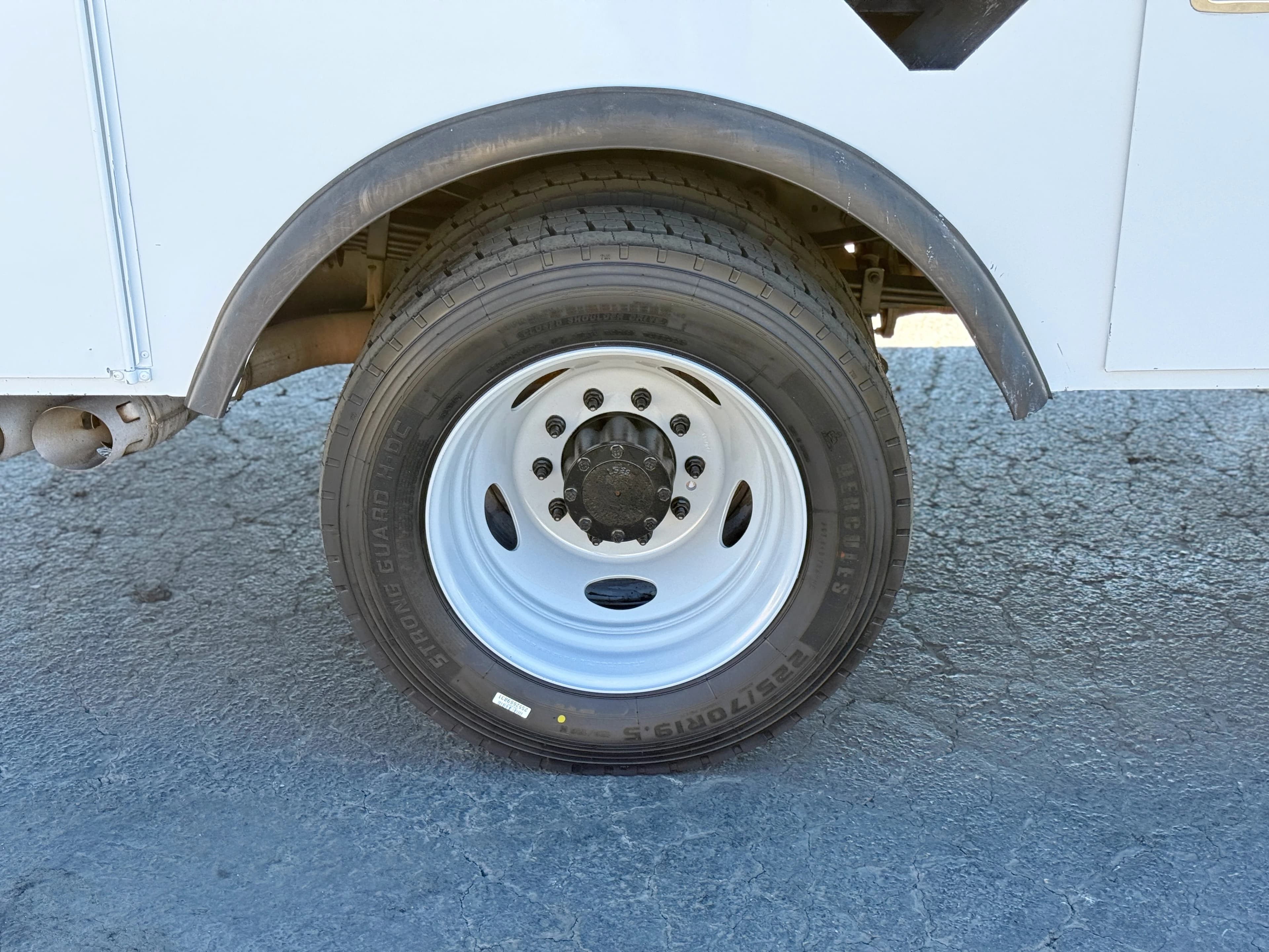 2013 Ford F550 4x4 Altec AT37G Articulating Bucket Truck