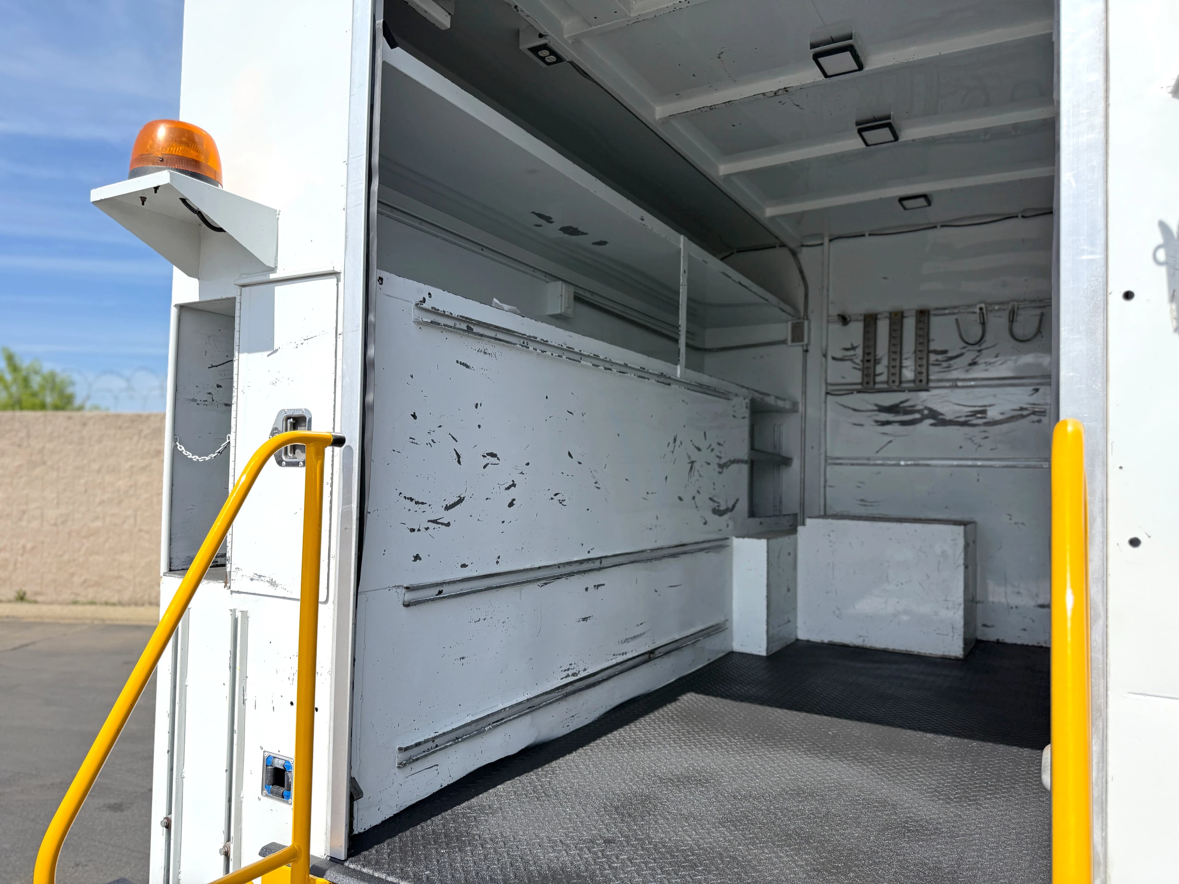 2011 Ford F550 Phenix Hi-Top Utility Truck