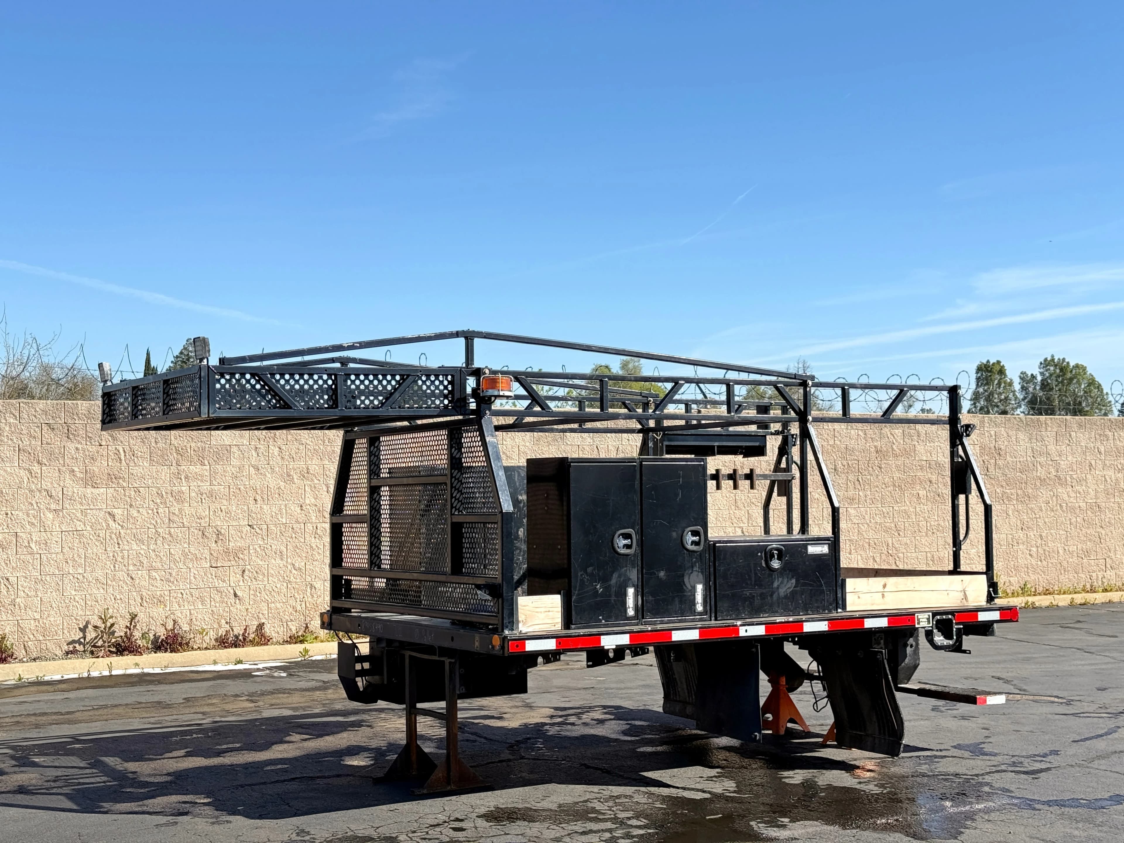 2020 Altec Contractor's Body