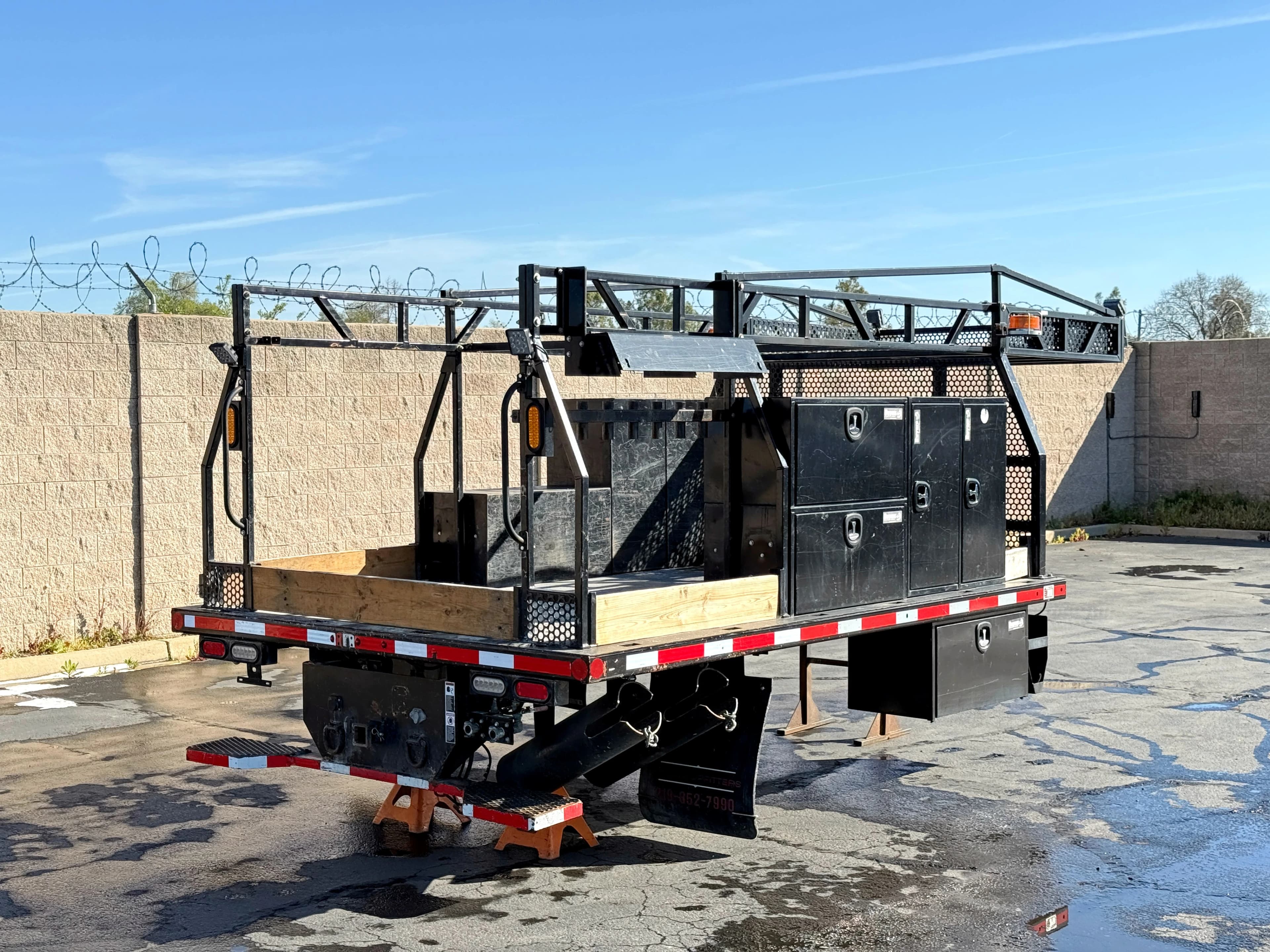 2020 Altec Contractor's Body