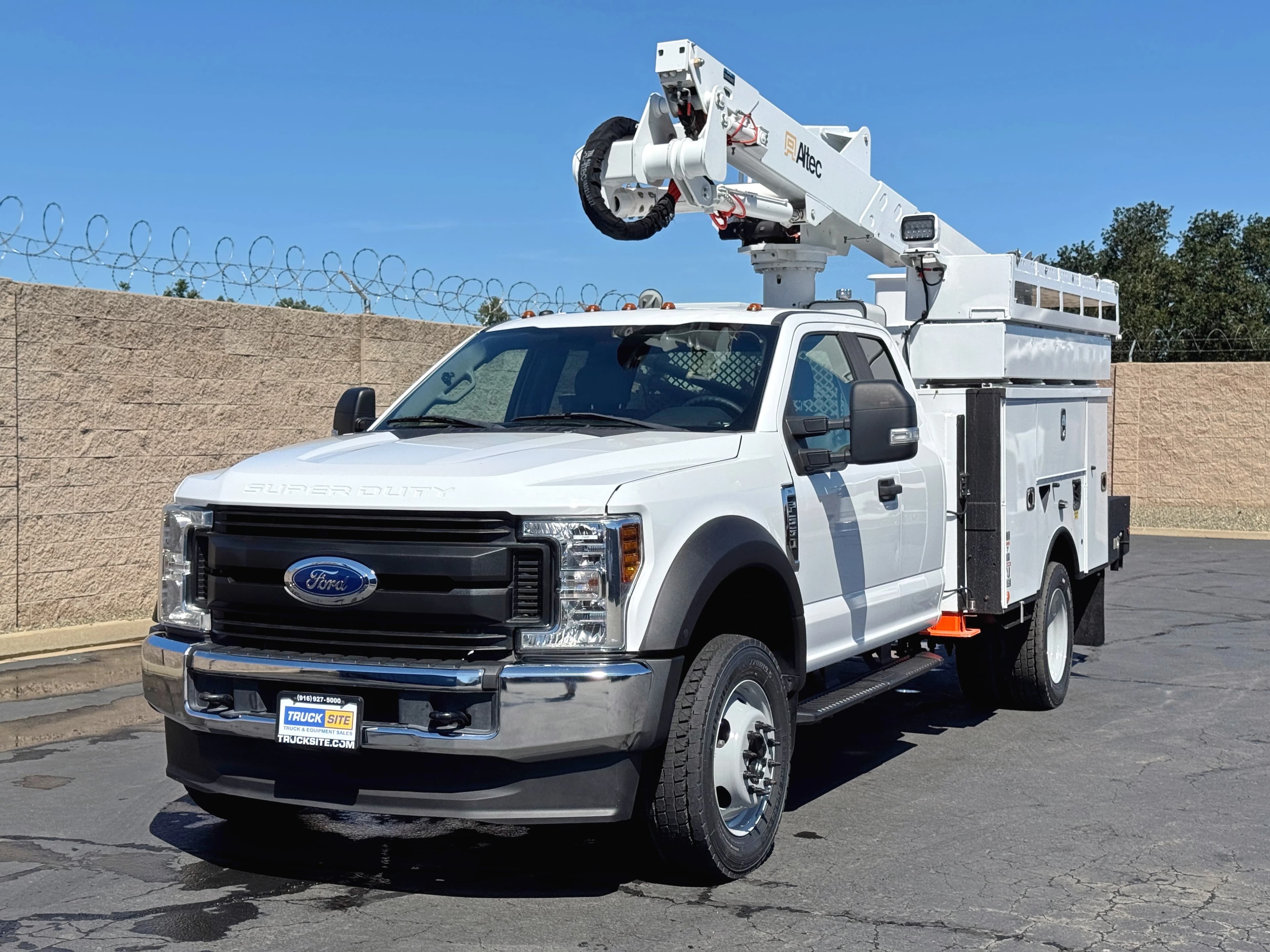 2019 Ford F550 4x4 Altec AT37G Articulating Bucket Truck