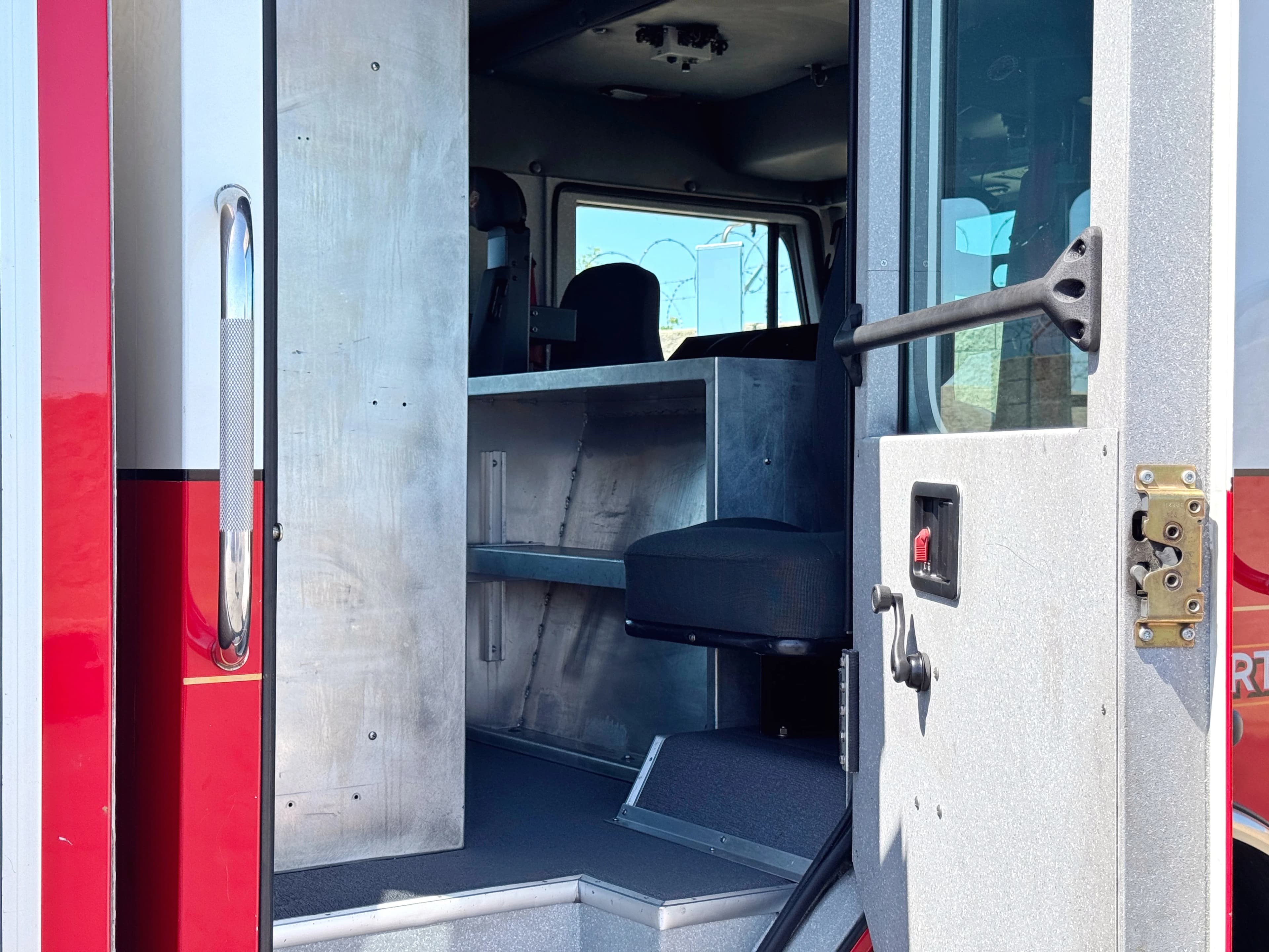 2005 Spartan Advantage Heavy Rescue